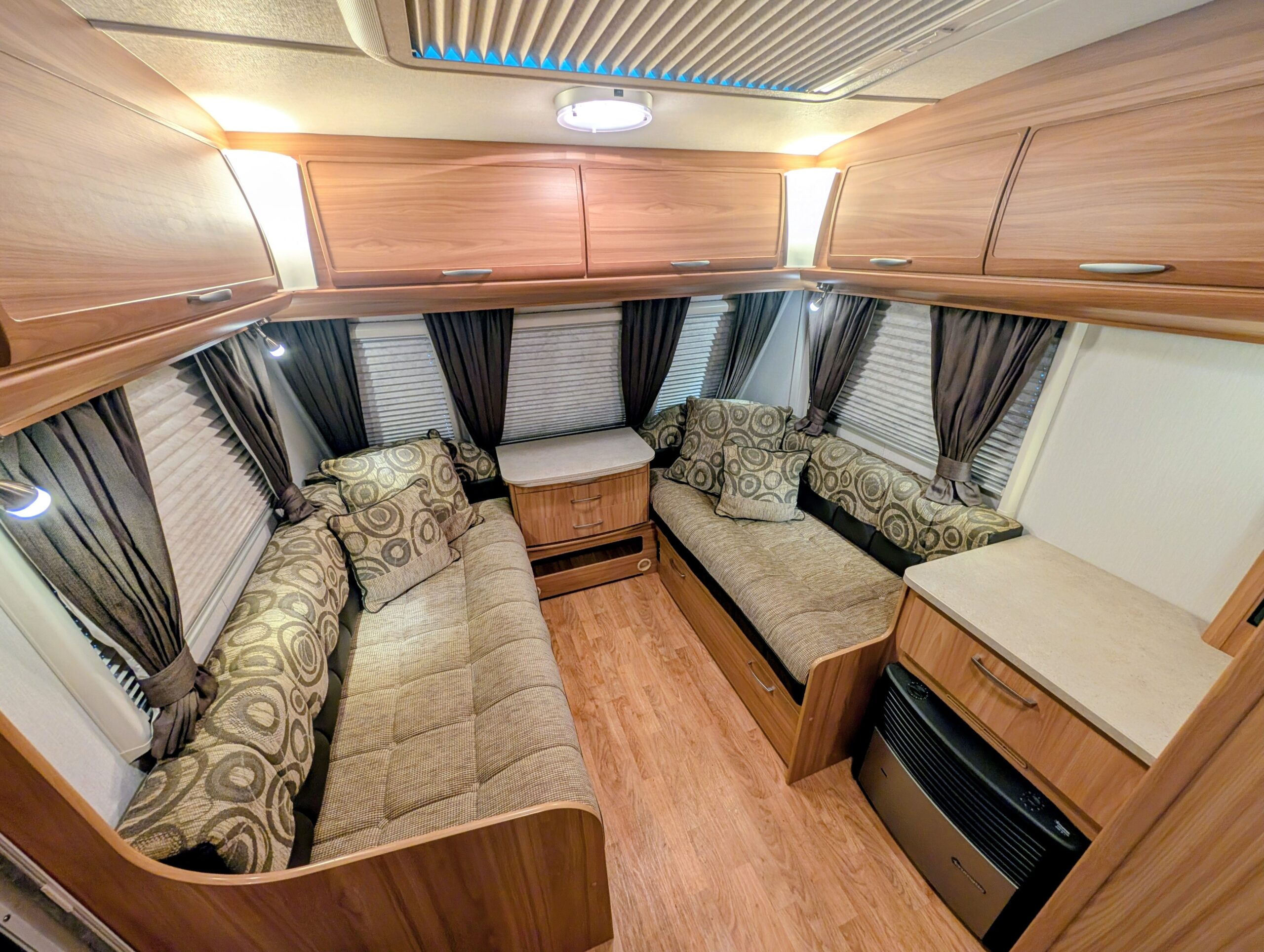 
								Lunar Ultima 560 full									