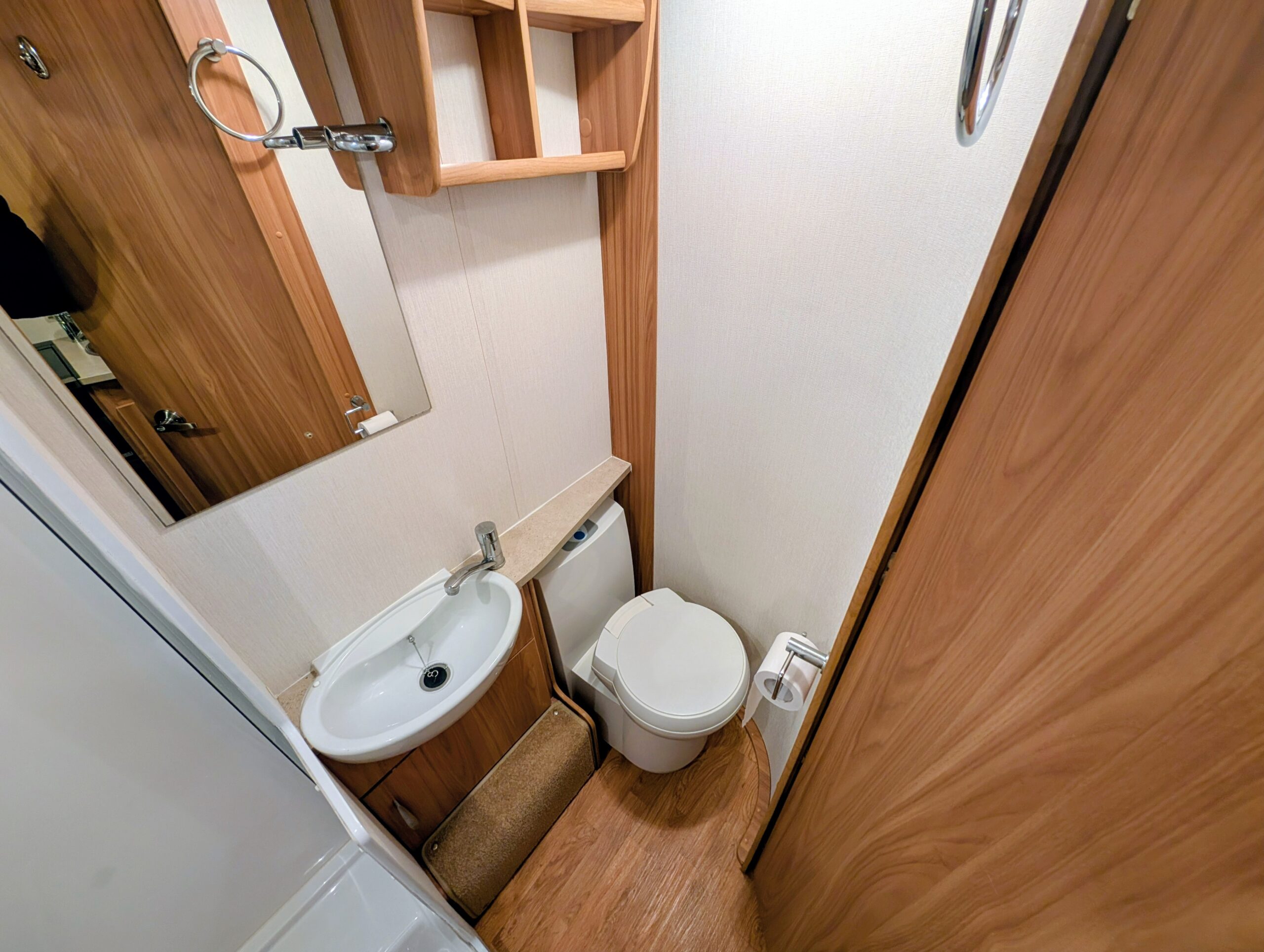 
								Lunar Ultima 560 full									