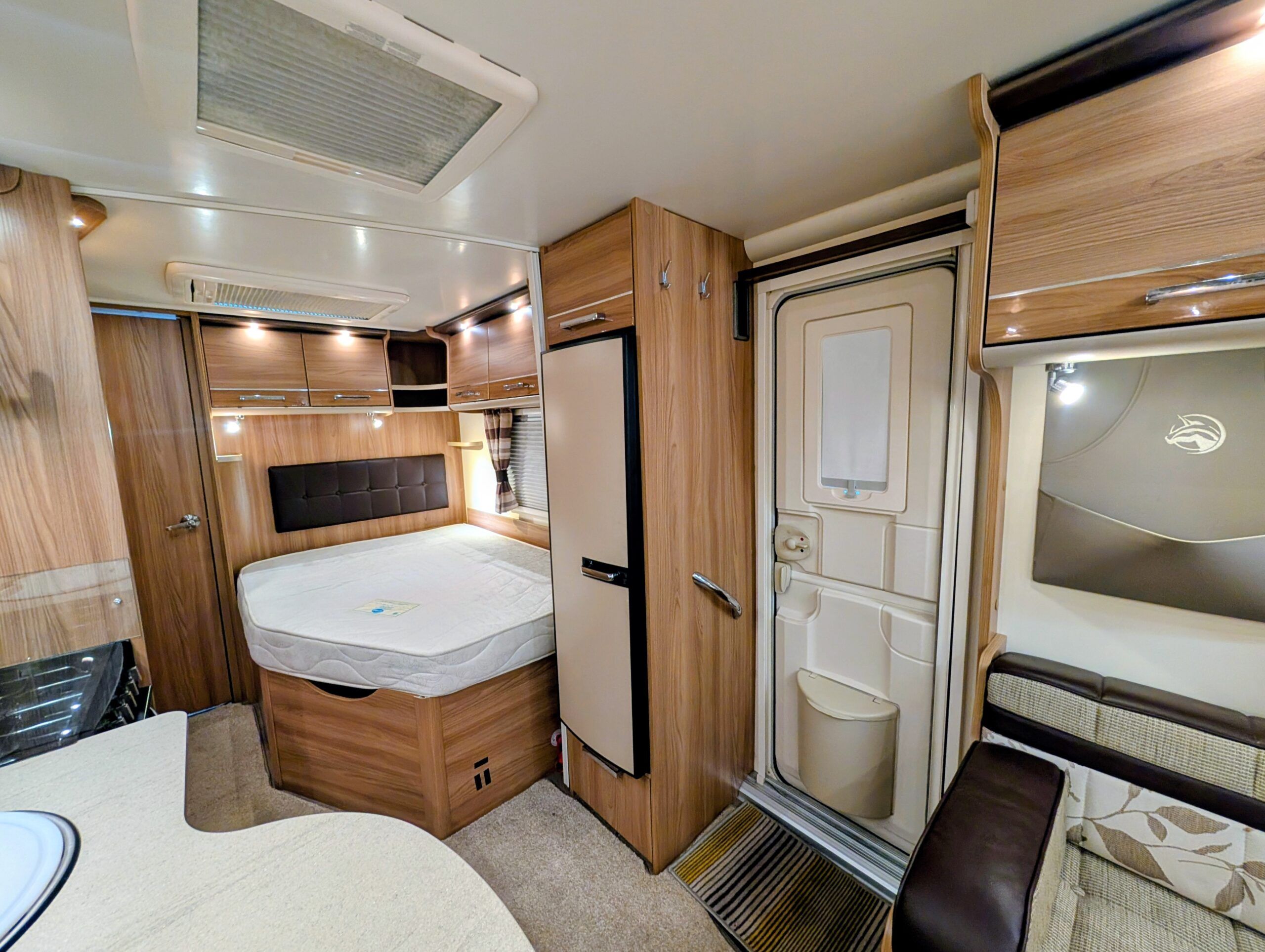 
								Bailey Unicorn Valencia full									