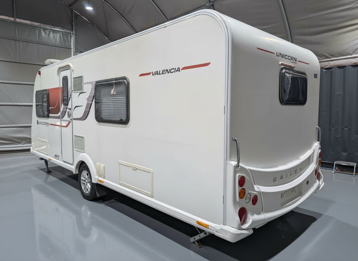 
								Bailey Unicorn Valencia full									