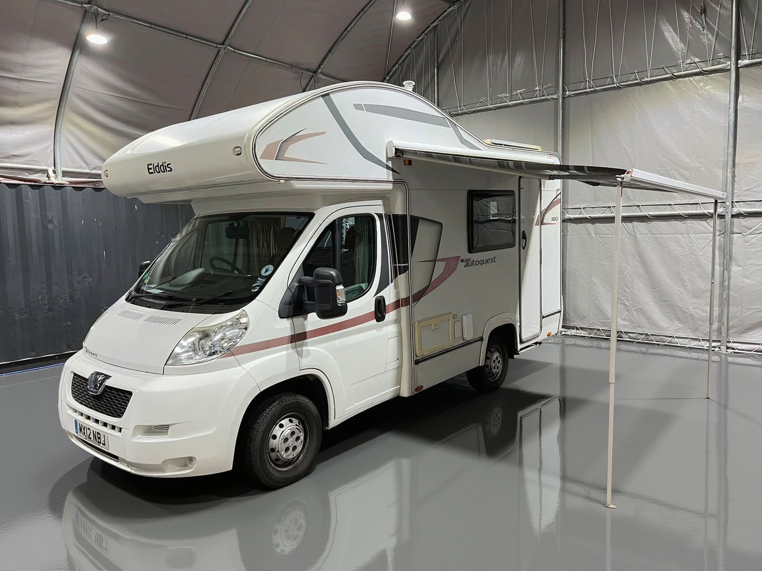 
								Elddis Autoquest 100 Motorhome full									