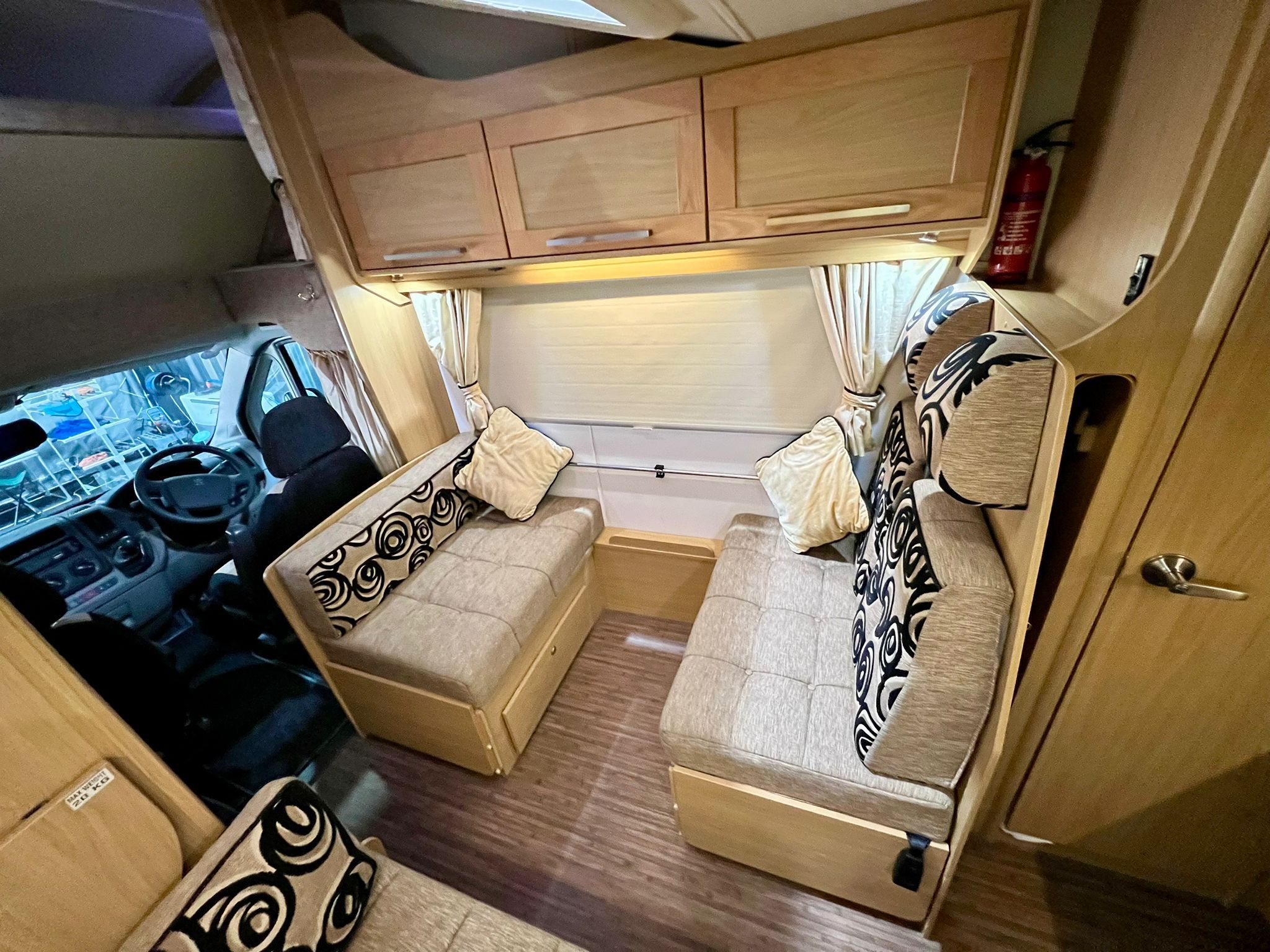 
								Elddis Autoquest 100 Motorhome full									