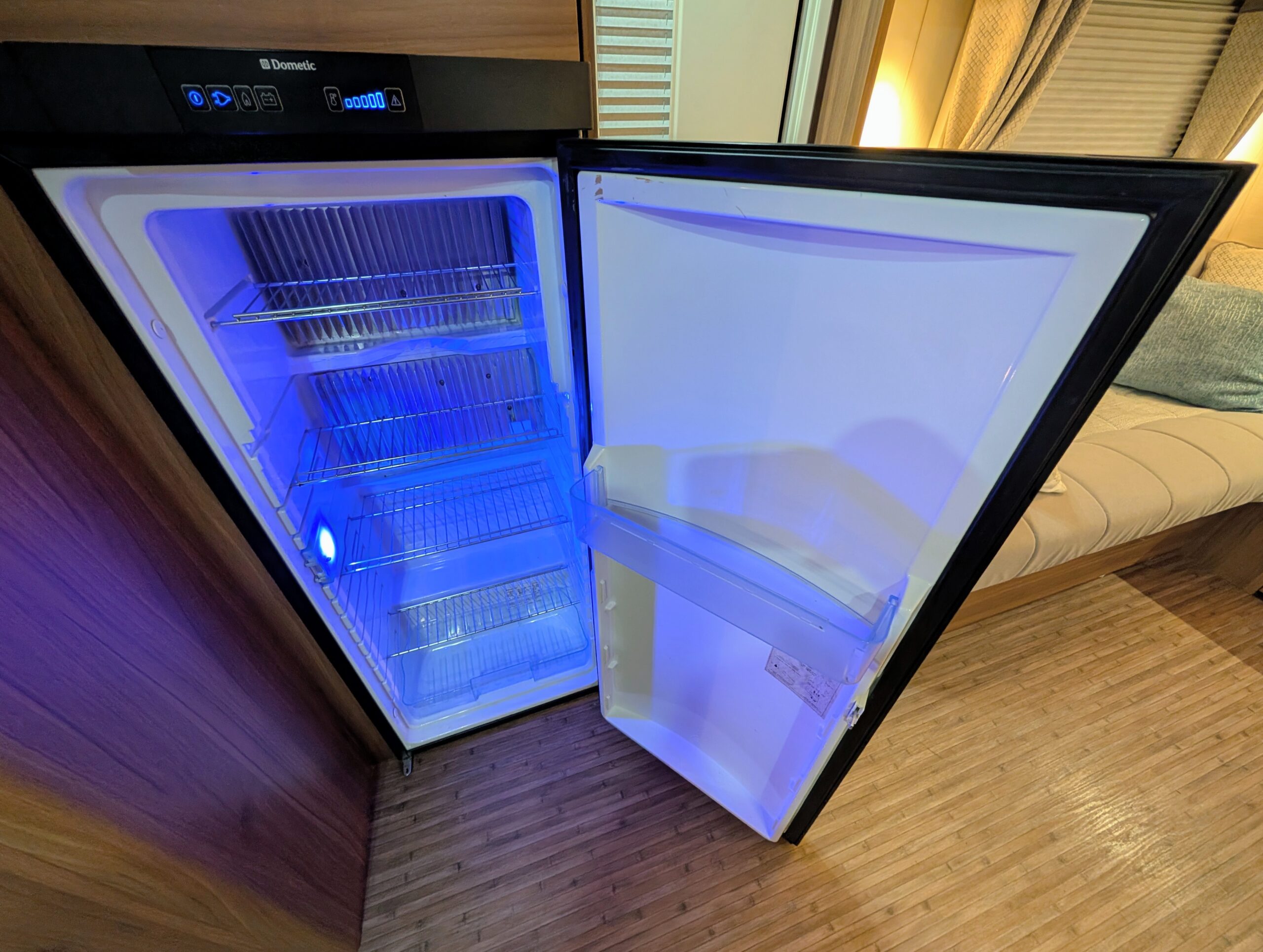 
								Buccaneer Caravel full									