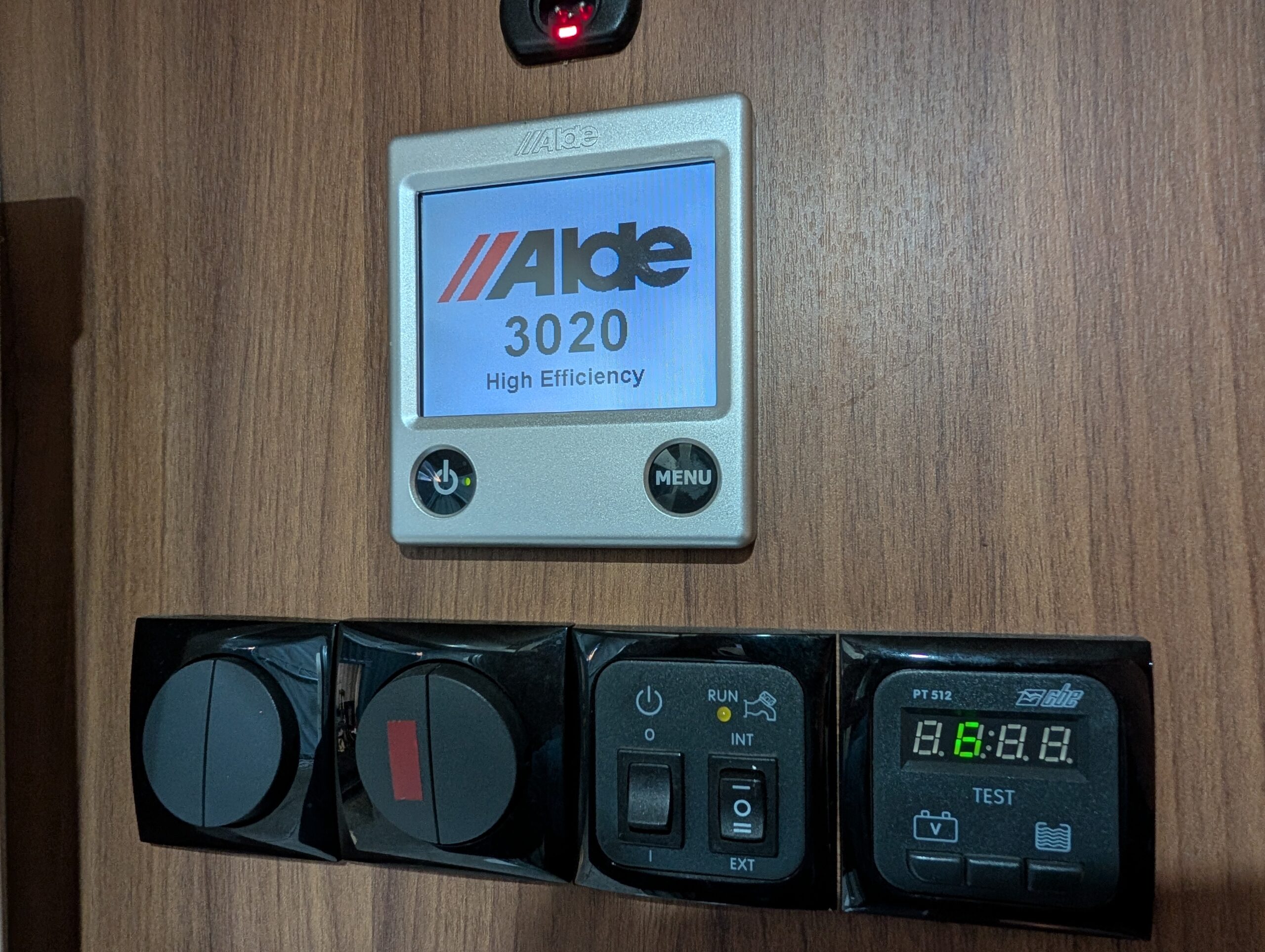 
								Buccaneer Caravel full									