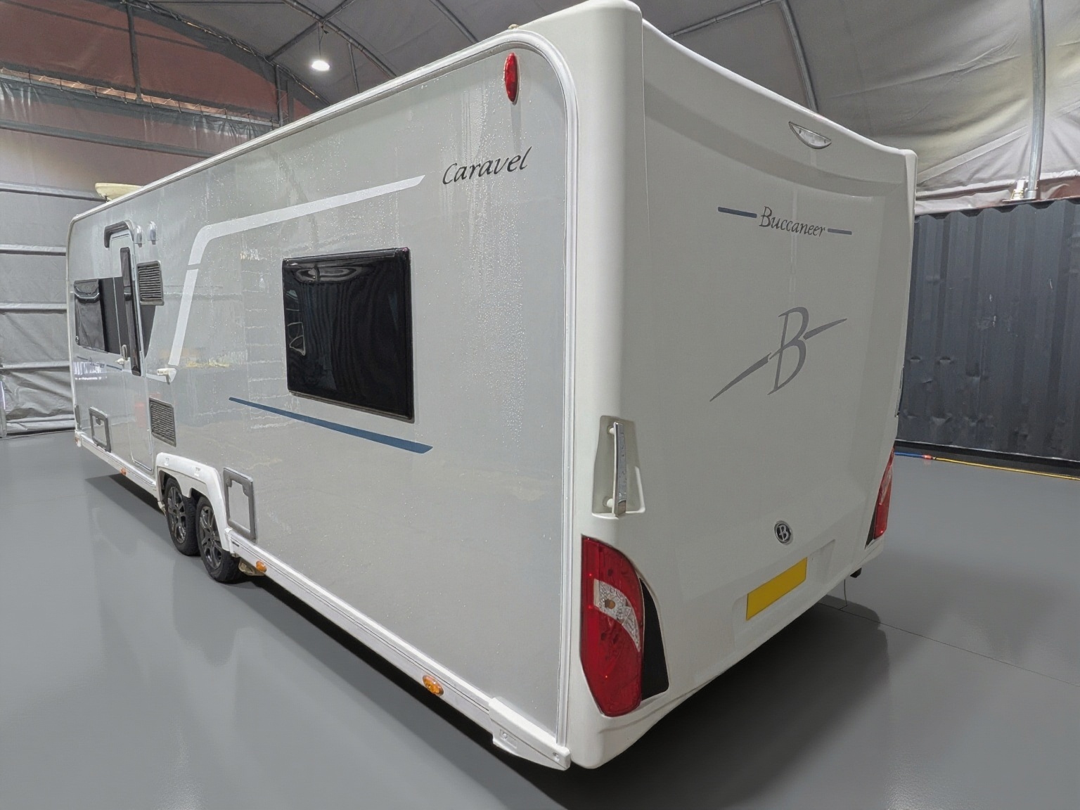 
								Buccaneer Caravel full									