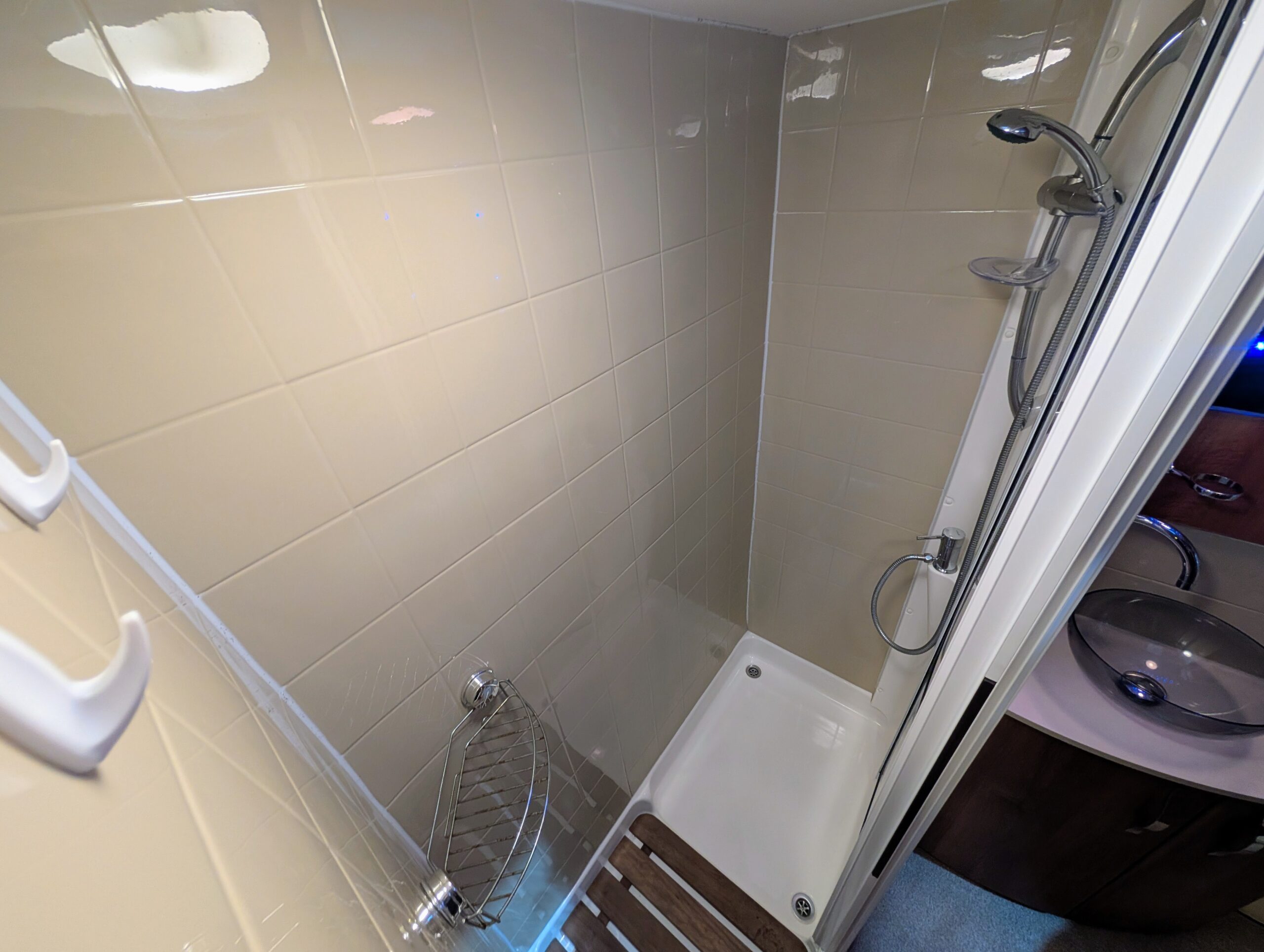 
								Auto Sleeper Kensington full									