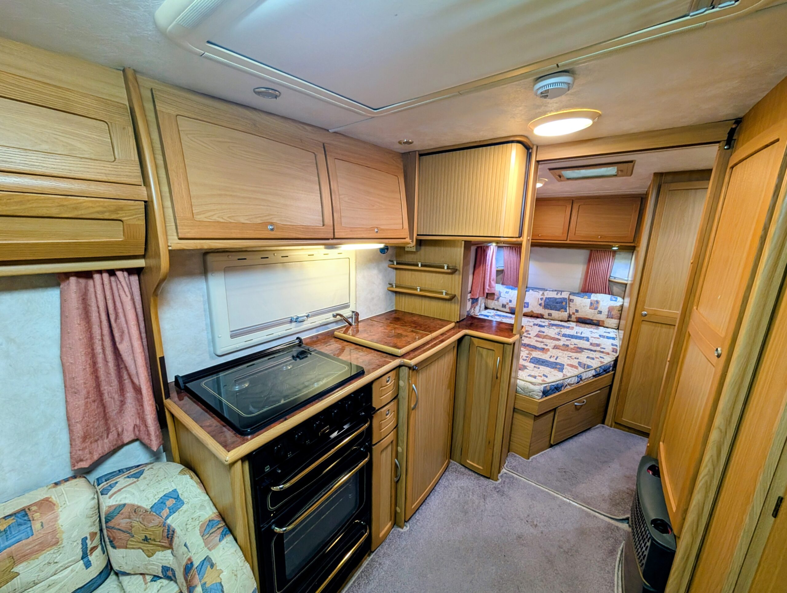 
								Elddis Aurora full									
