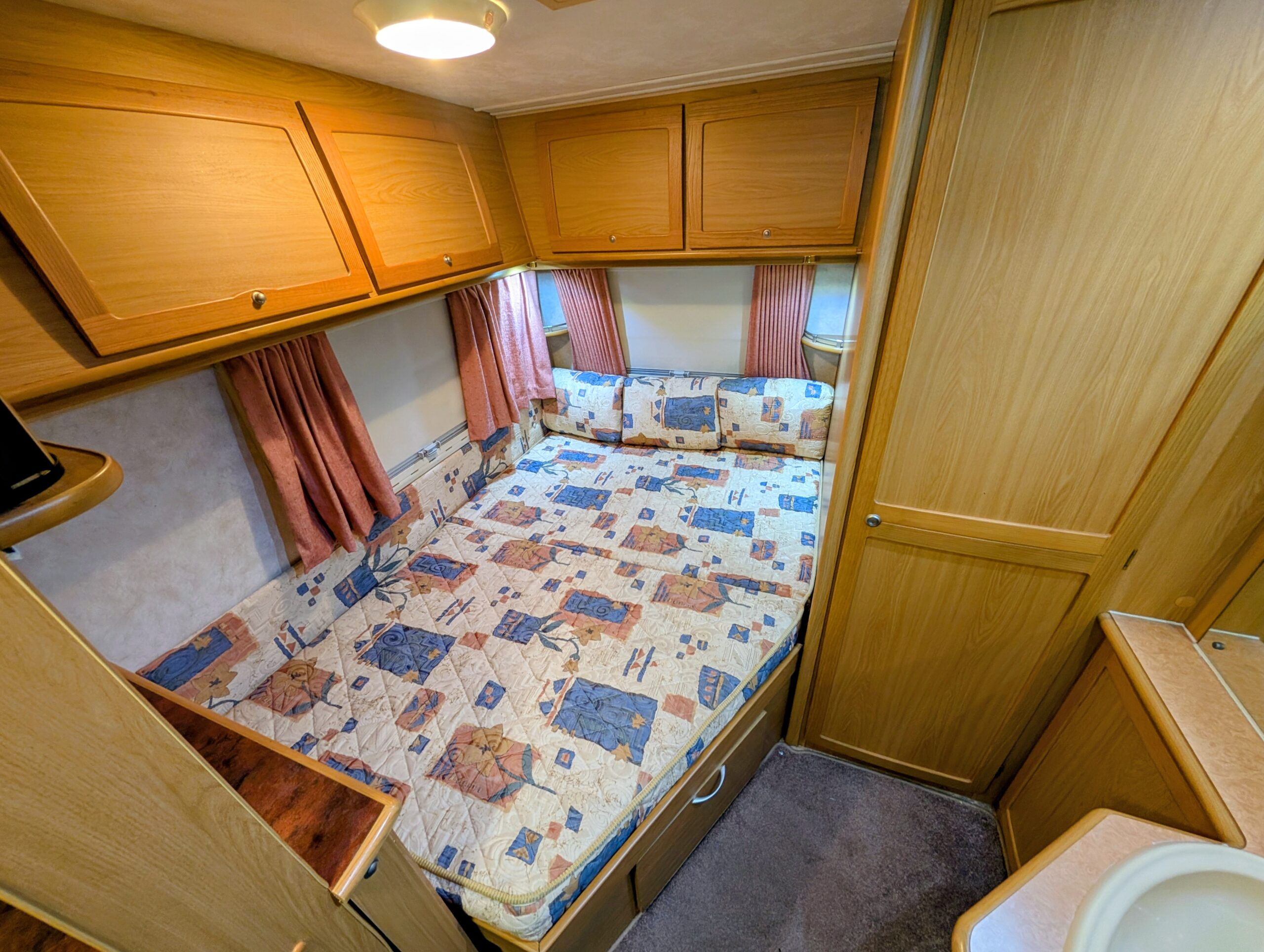 
								Elddis Aurora full									