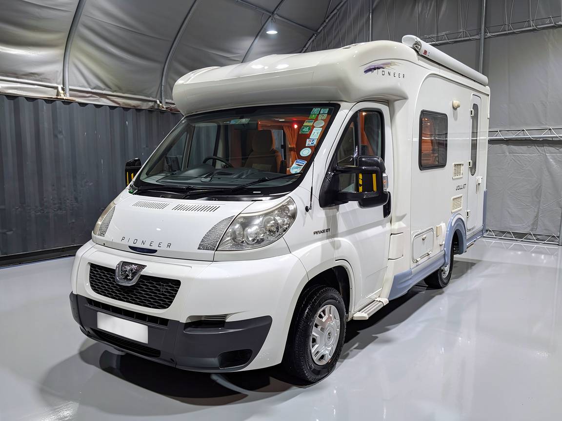 Used Motorhome For Sale Manchester- Autocruise Pioneer Jolliet 2 Berth Motorhome