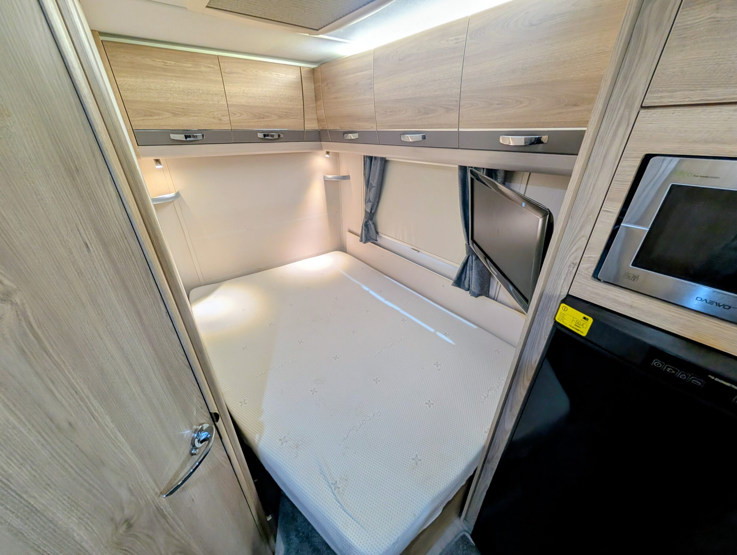 
								Elddis Avante 840 full									