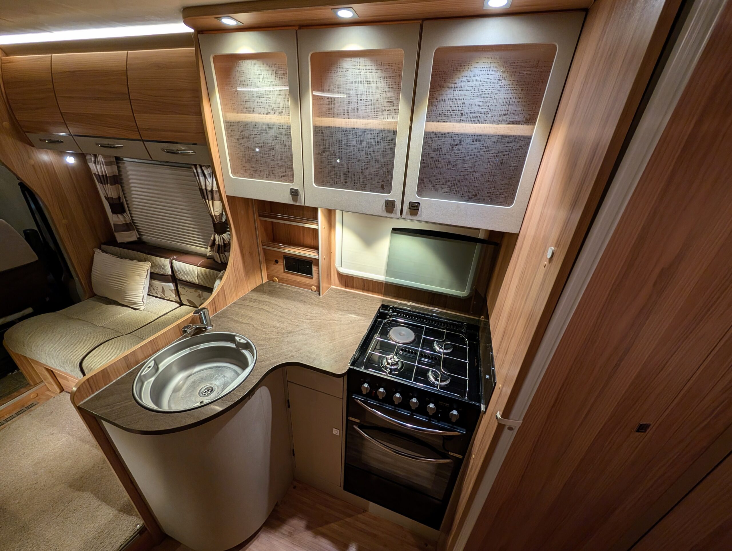 
								Bailey Approach Autograph 740 full									