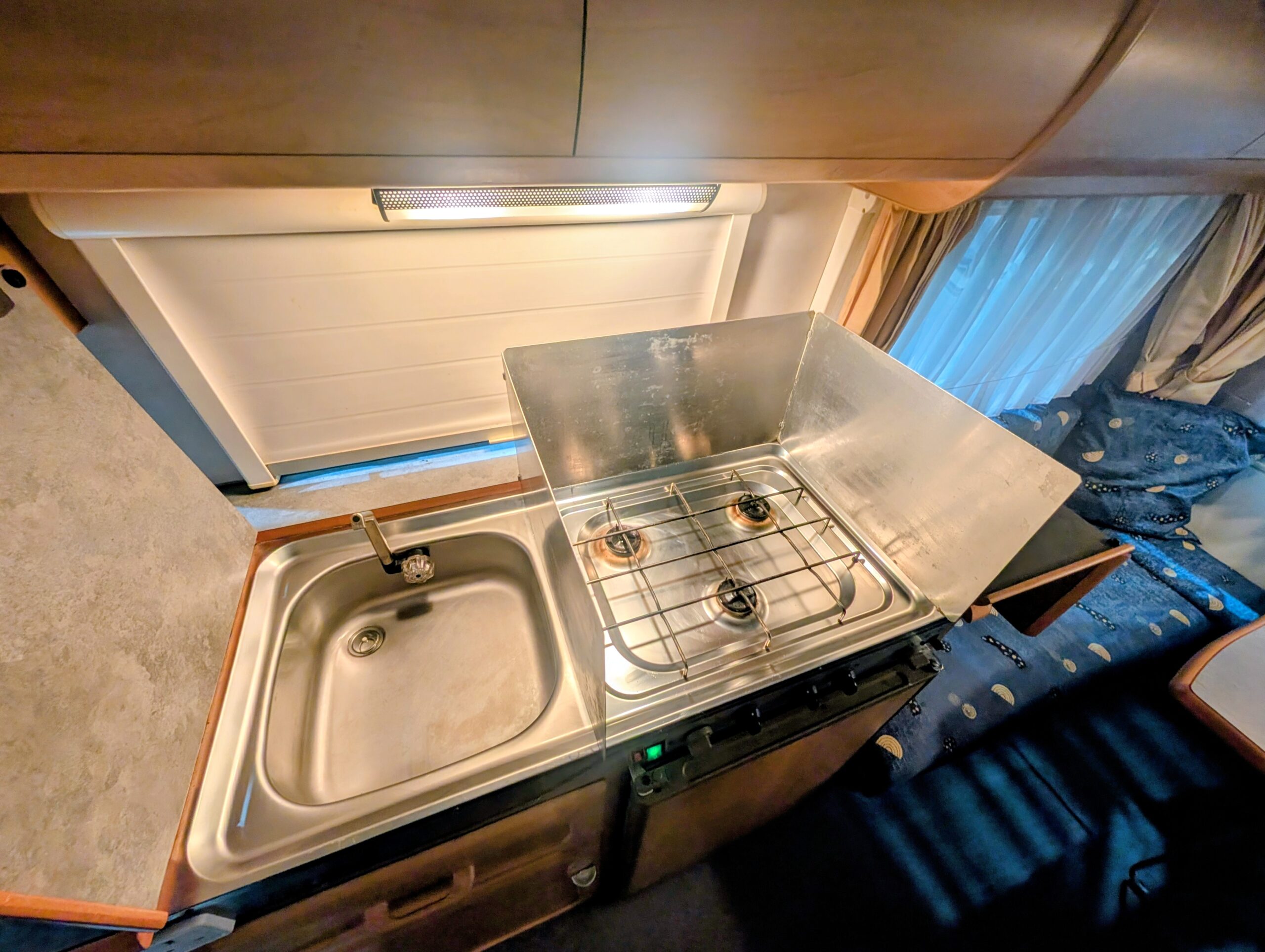 
								Eriba Triton 430 Touring GT full									