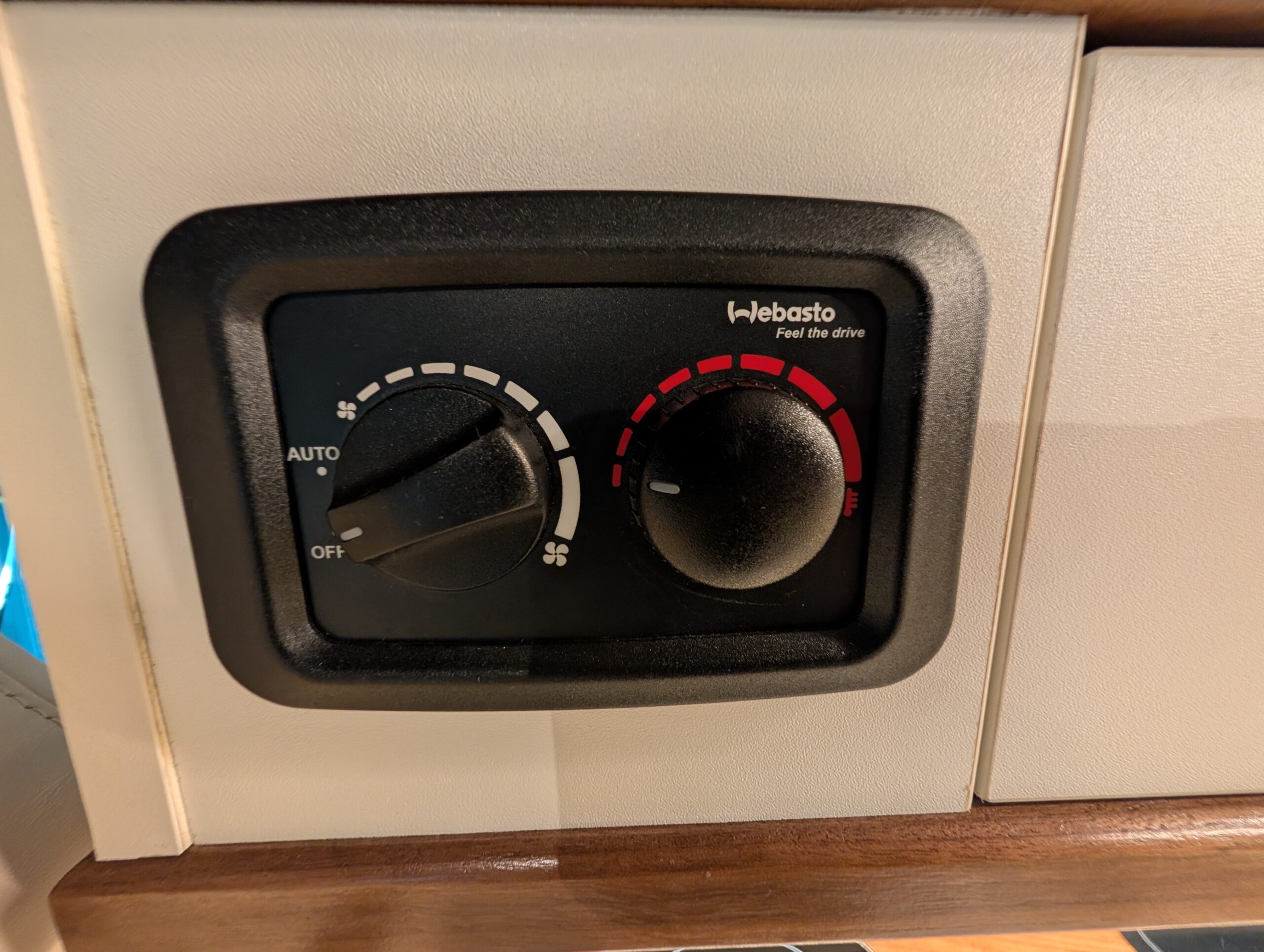 
								Volkswagen Transporter T32 Sportline full									