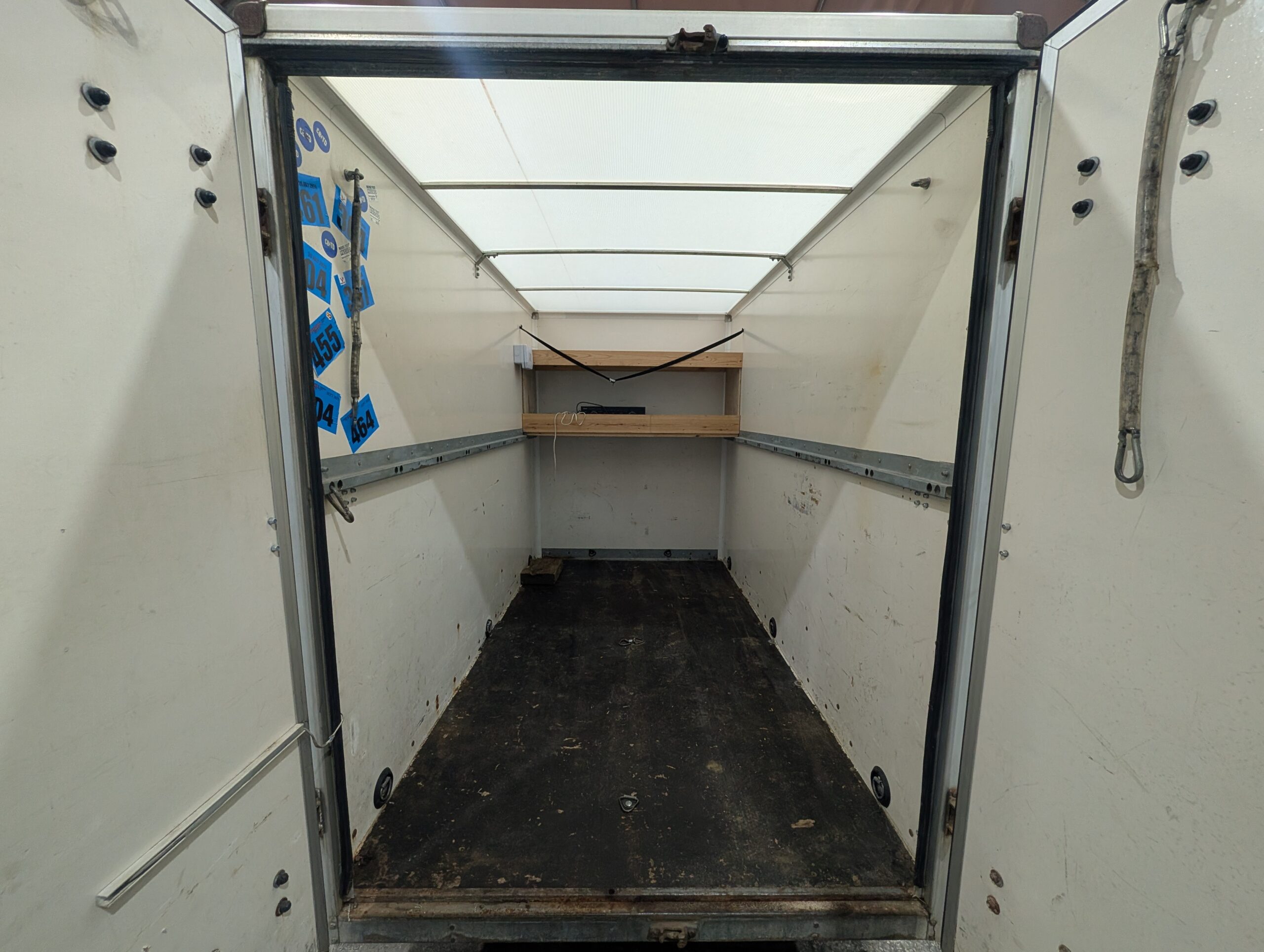 
								Brenderup Box Trailer full									
