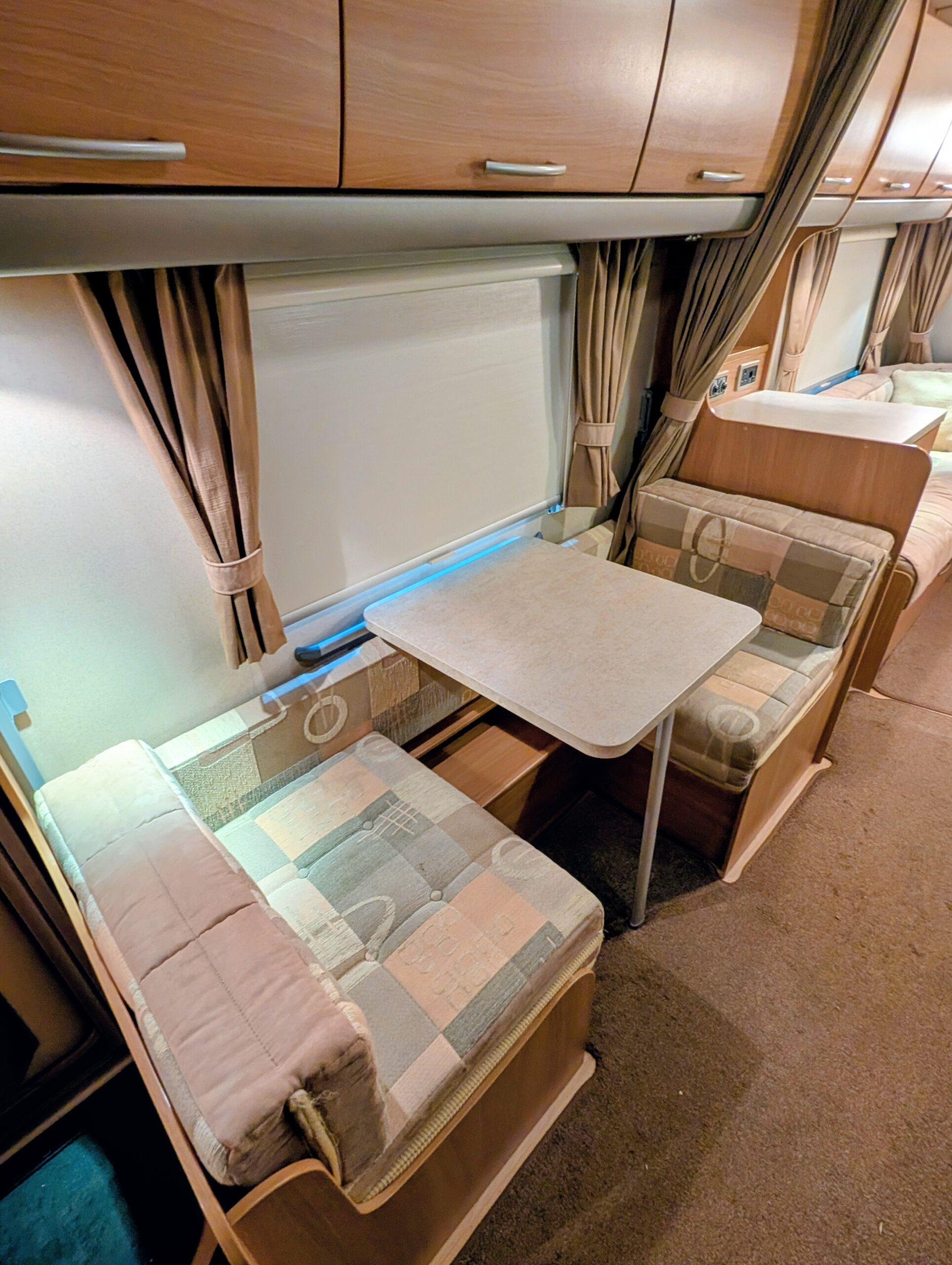 
								Swift Accord 57 full									