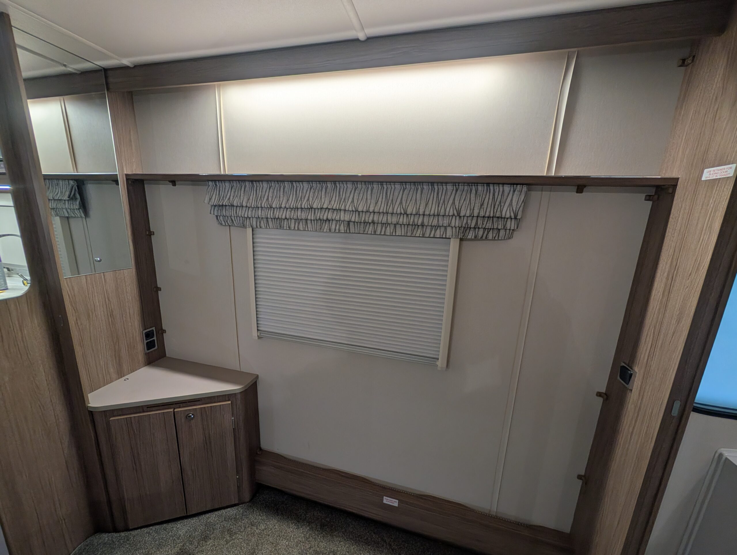 
								Coachman Laser 575 XEL full									