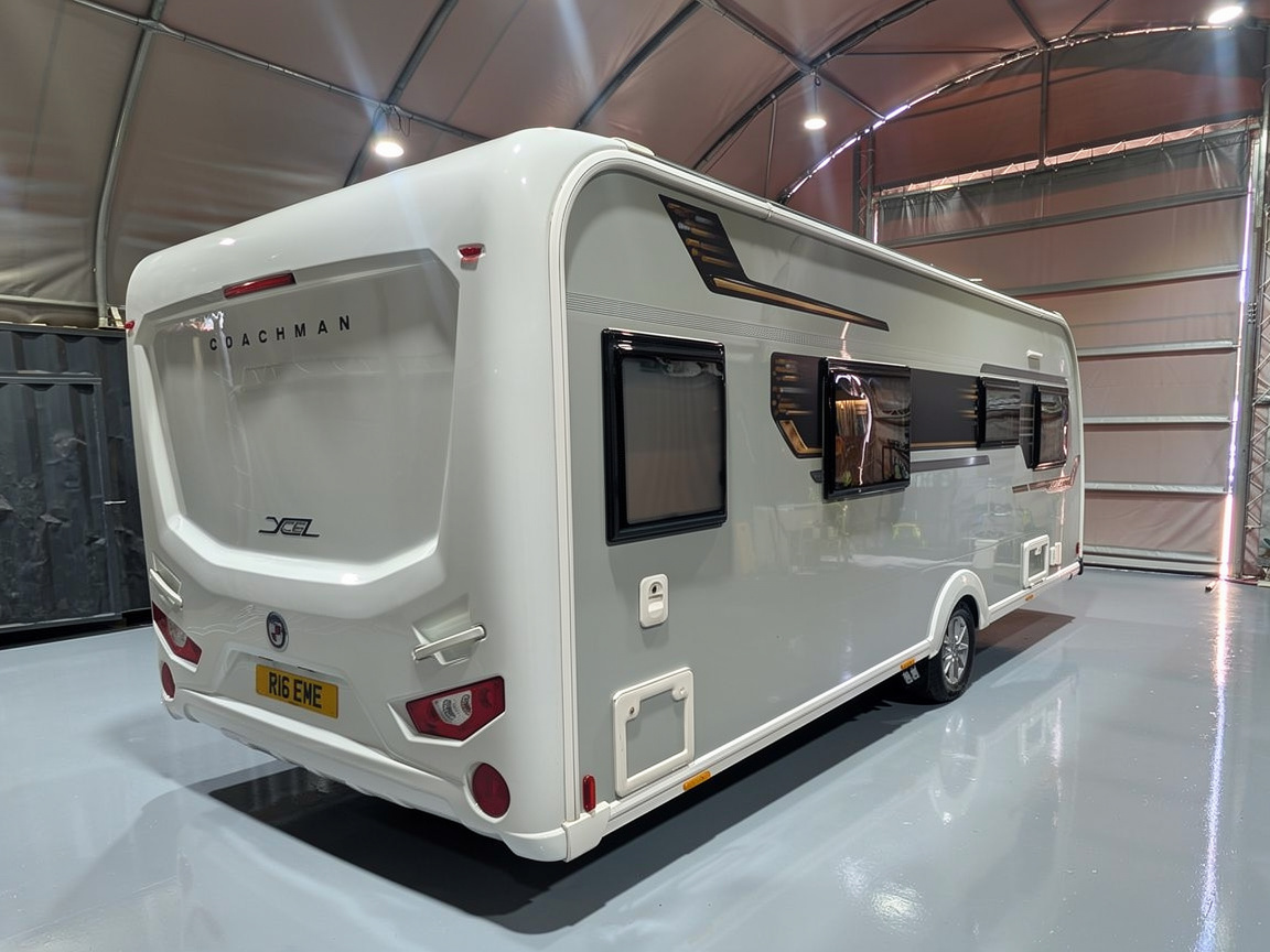 
								Coachman Laser 575 XEL full									