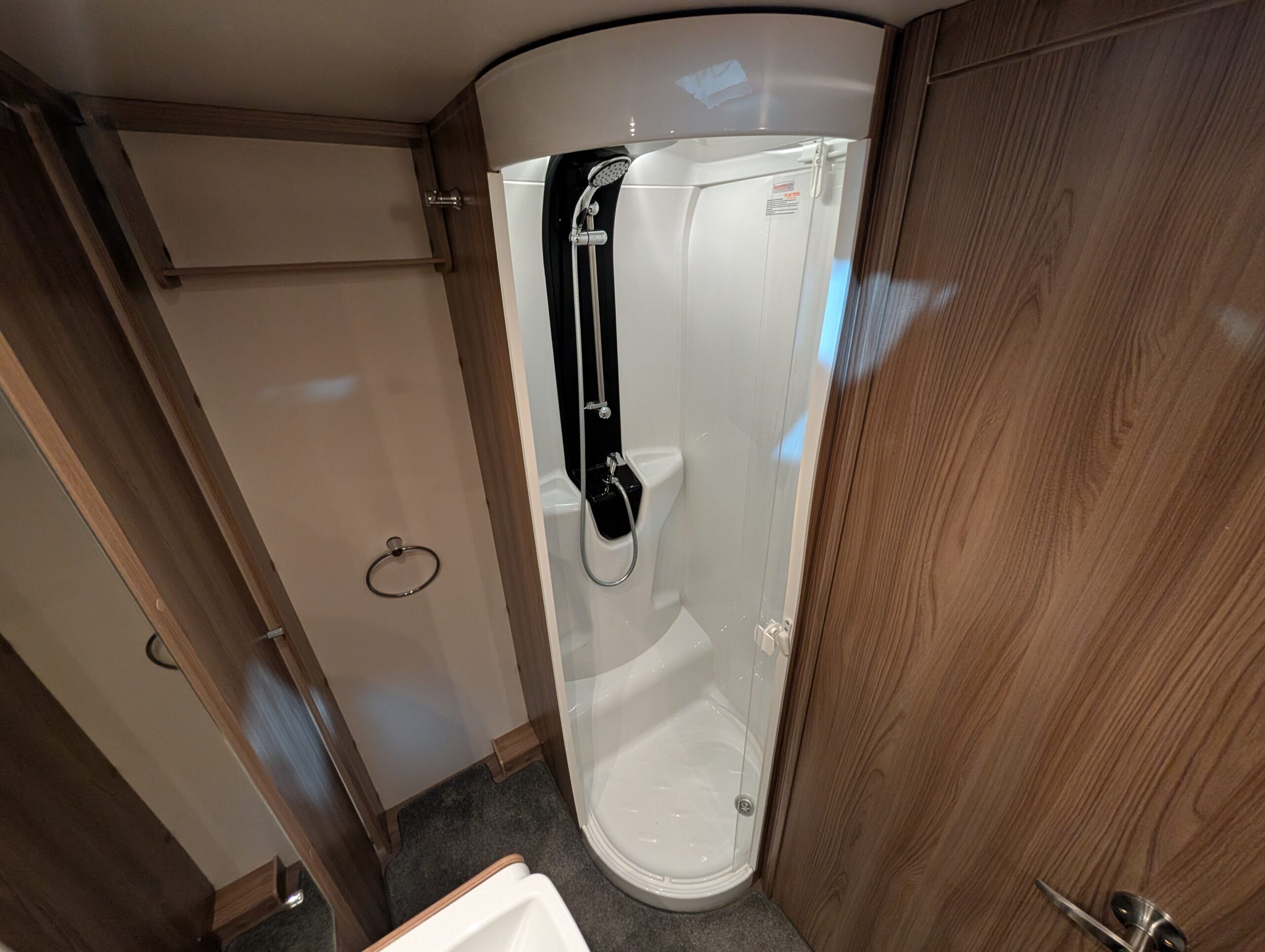 
								Swift Celebrate 4EB full									