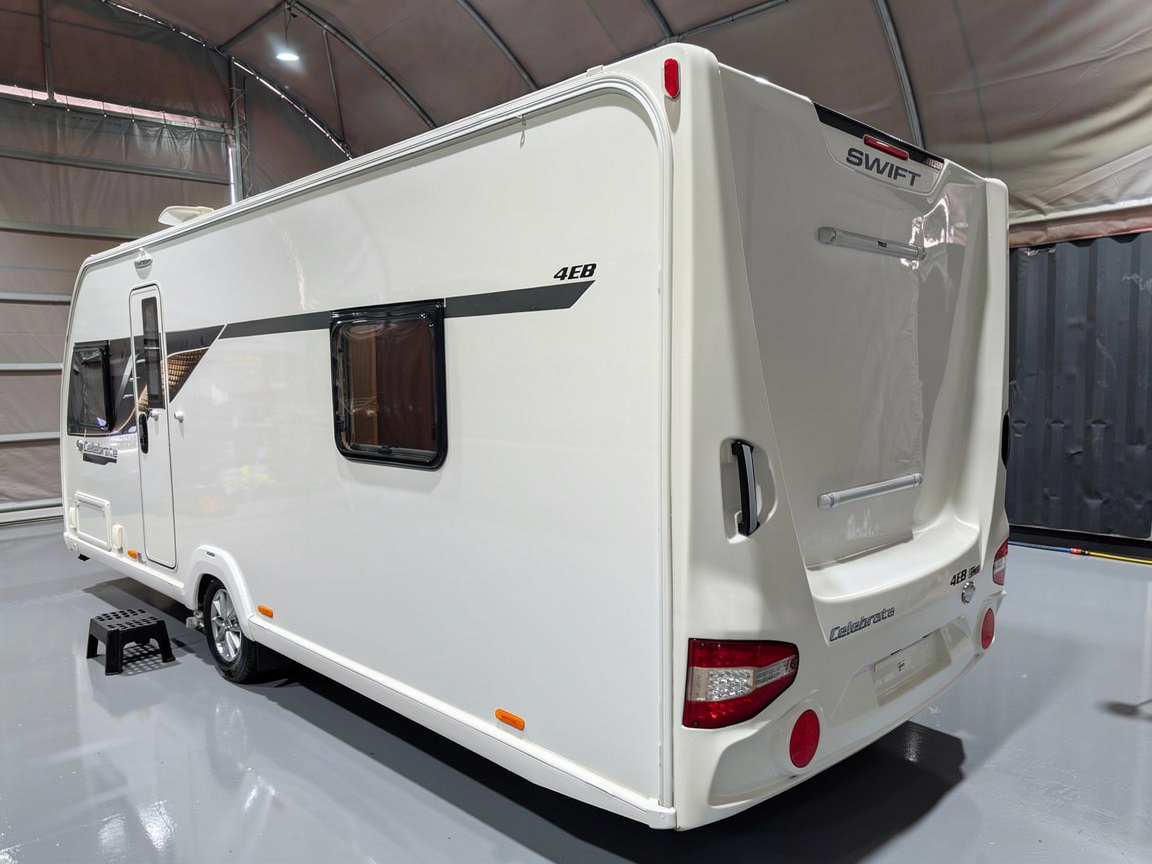 
								Swift Celebrate 4EB full									