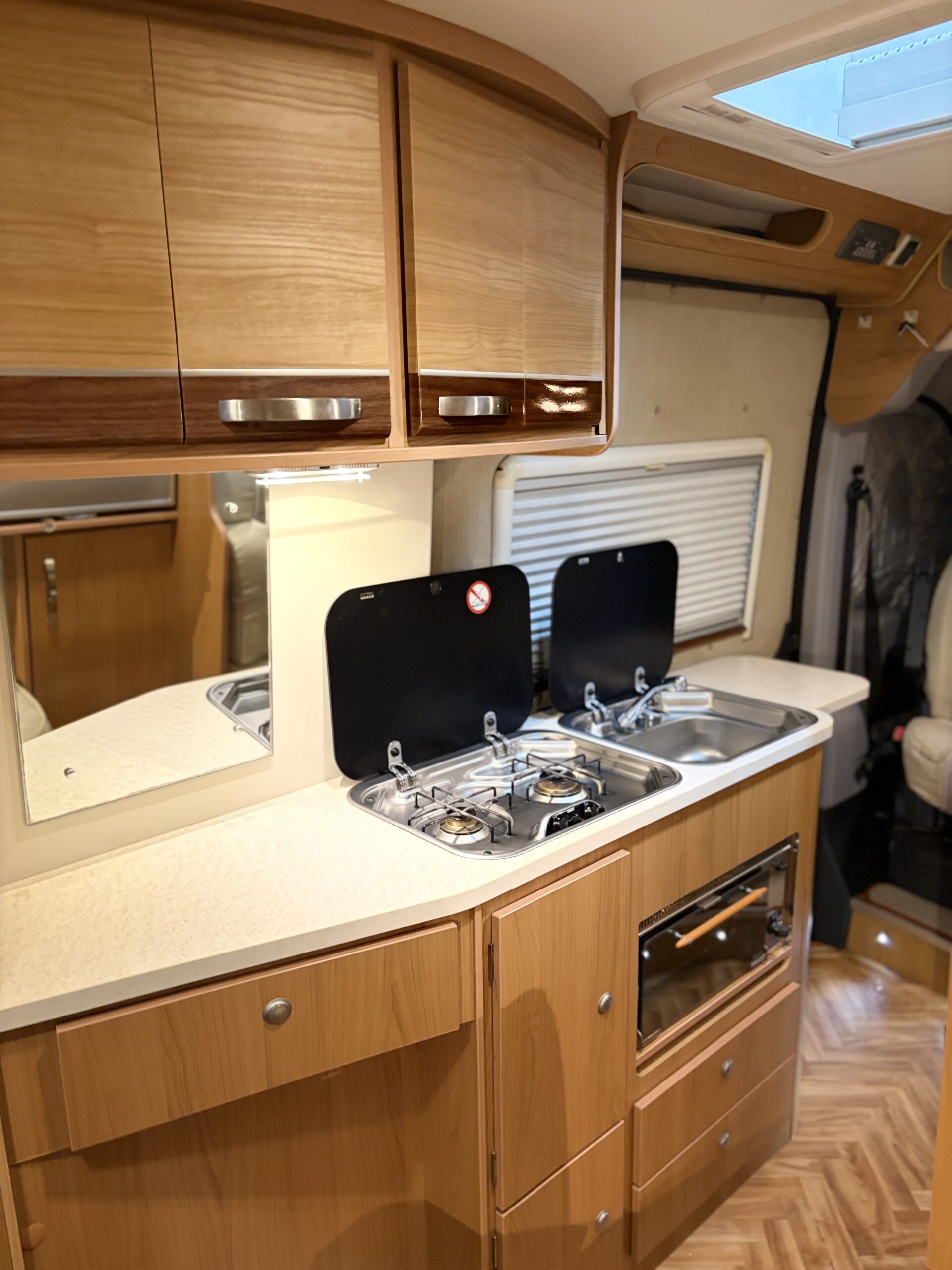 
								Autocruise Alto full									