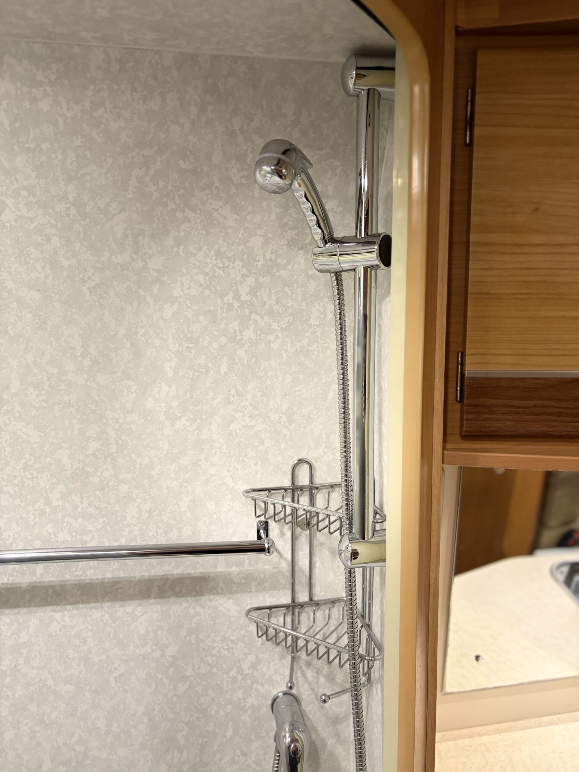 
								Autocruise Alto full									