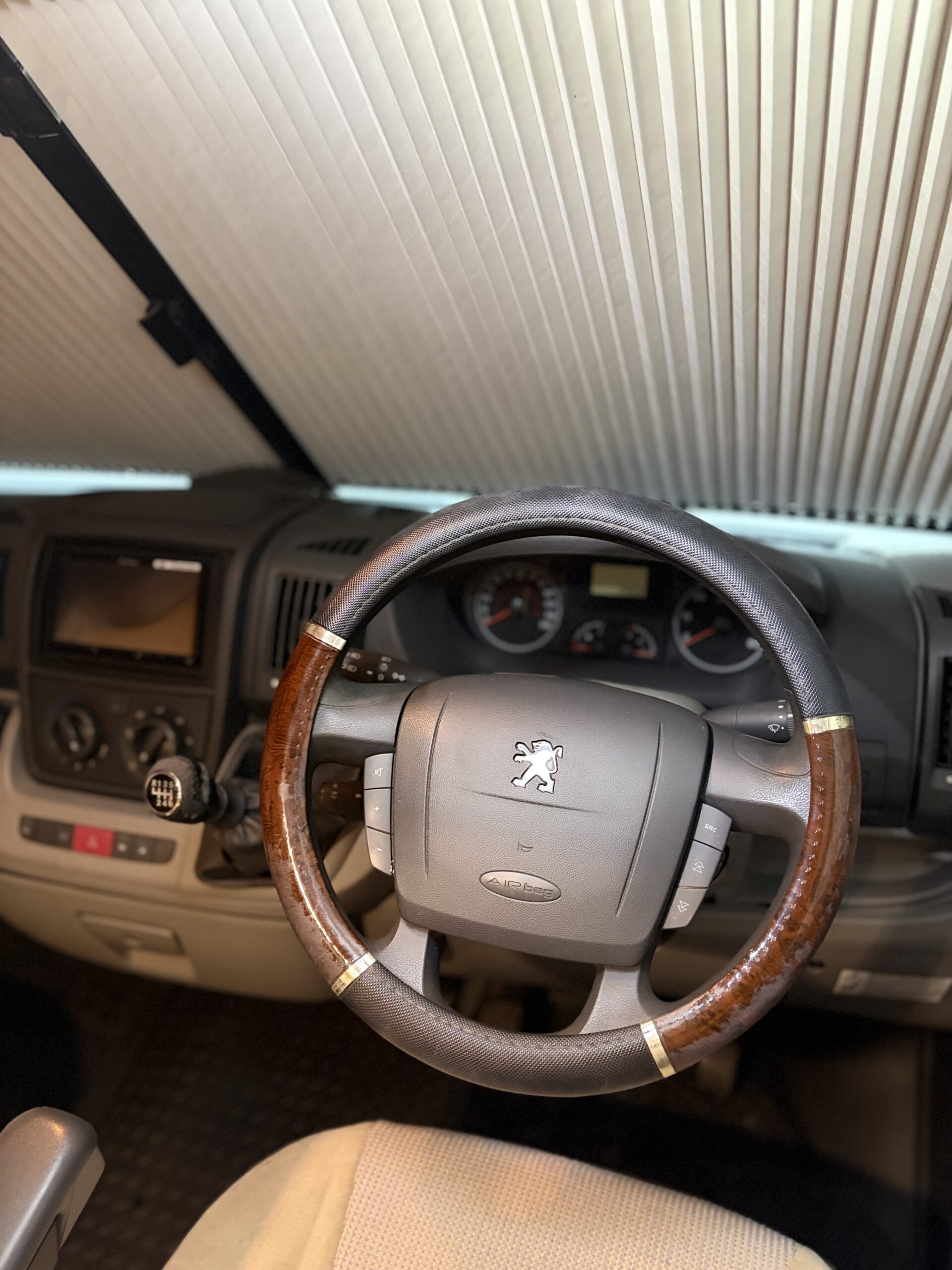 
								Autocruise Alto full									