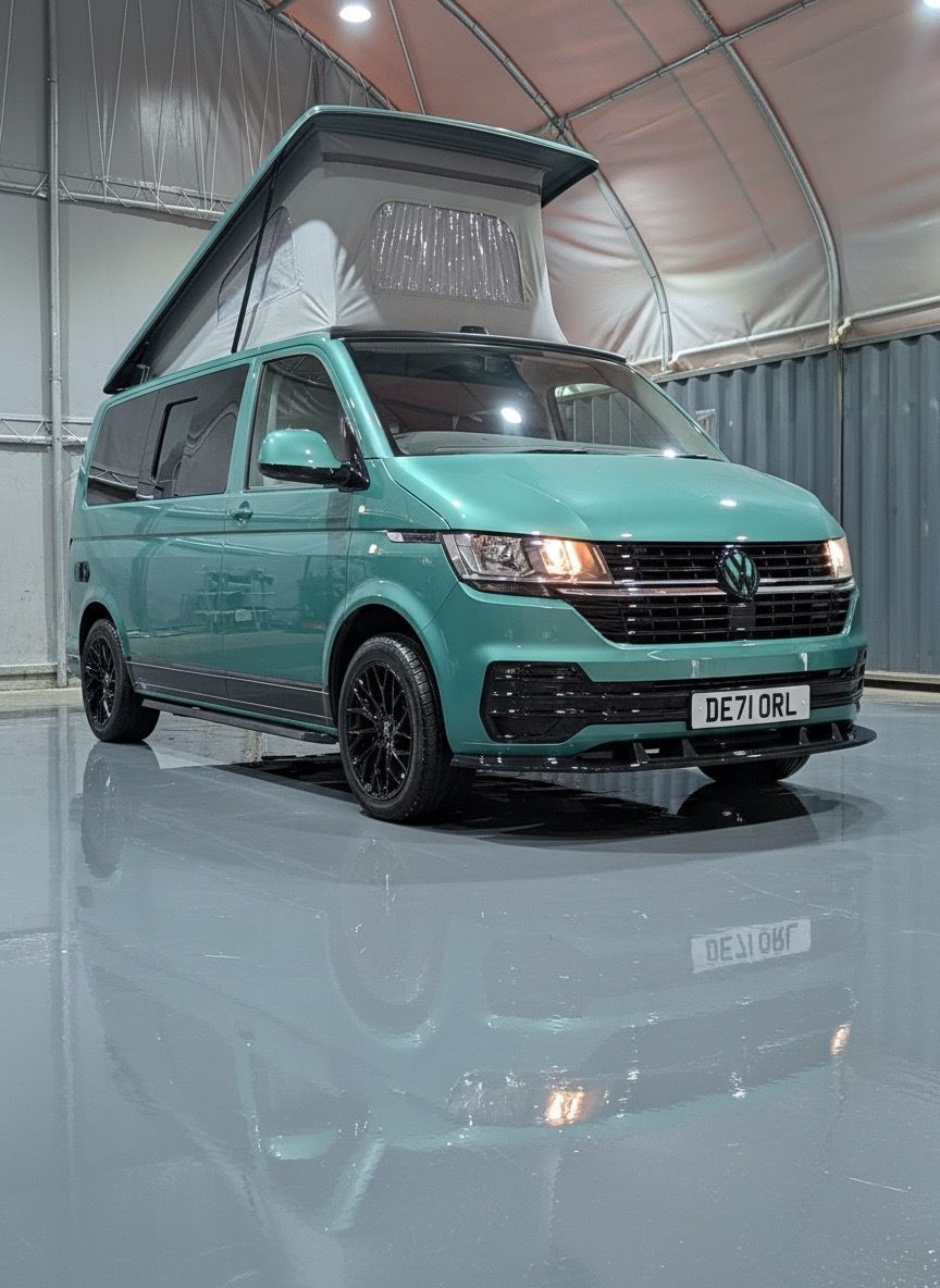 
								Volkswagen Camper King St Tropez Campervan full									