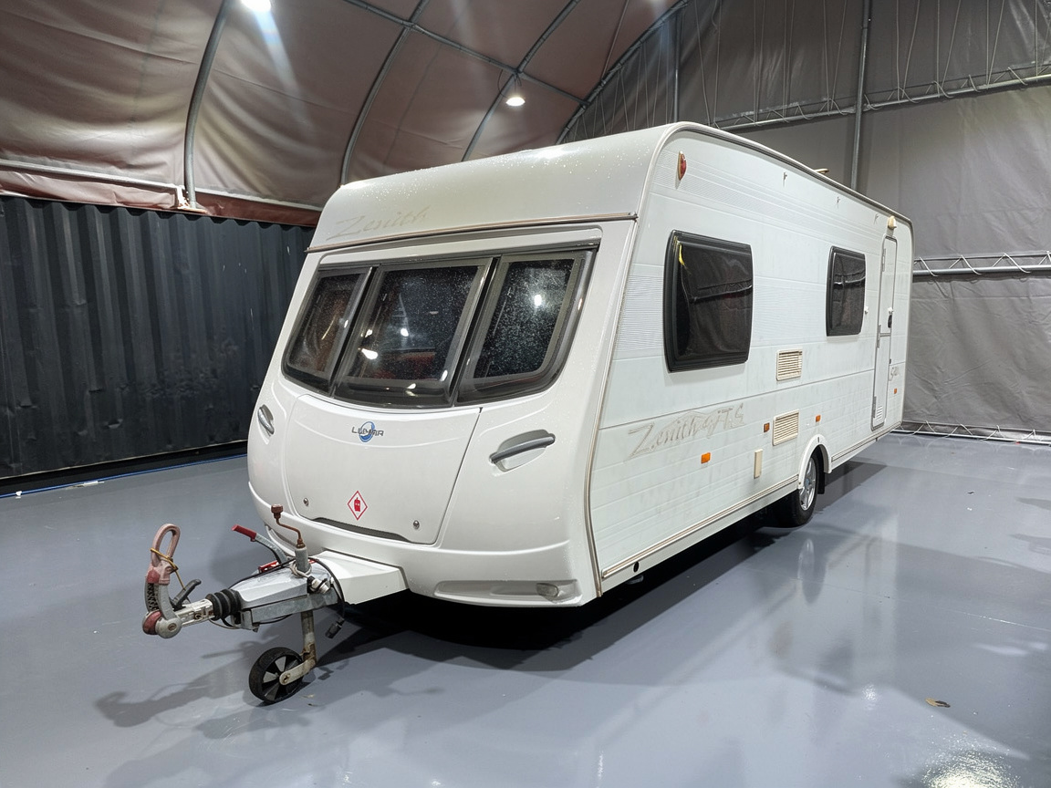 Used Motorhome For Sale Manchester-Lunar Zenith Six Berth Caravan