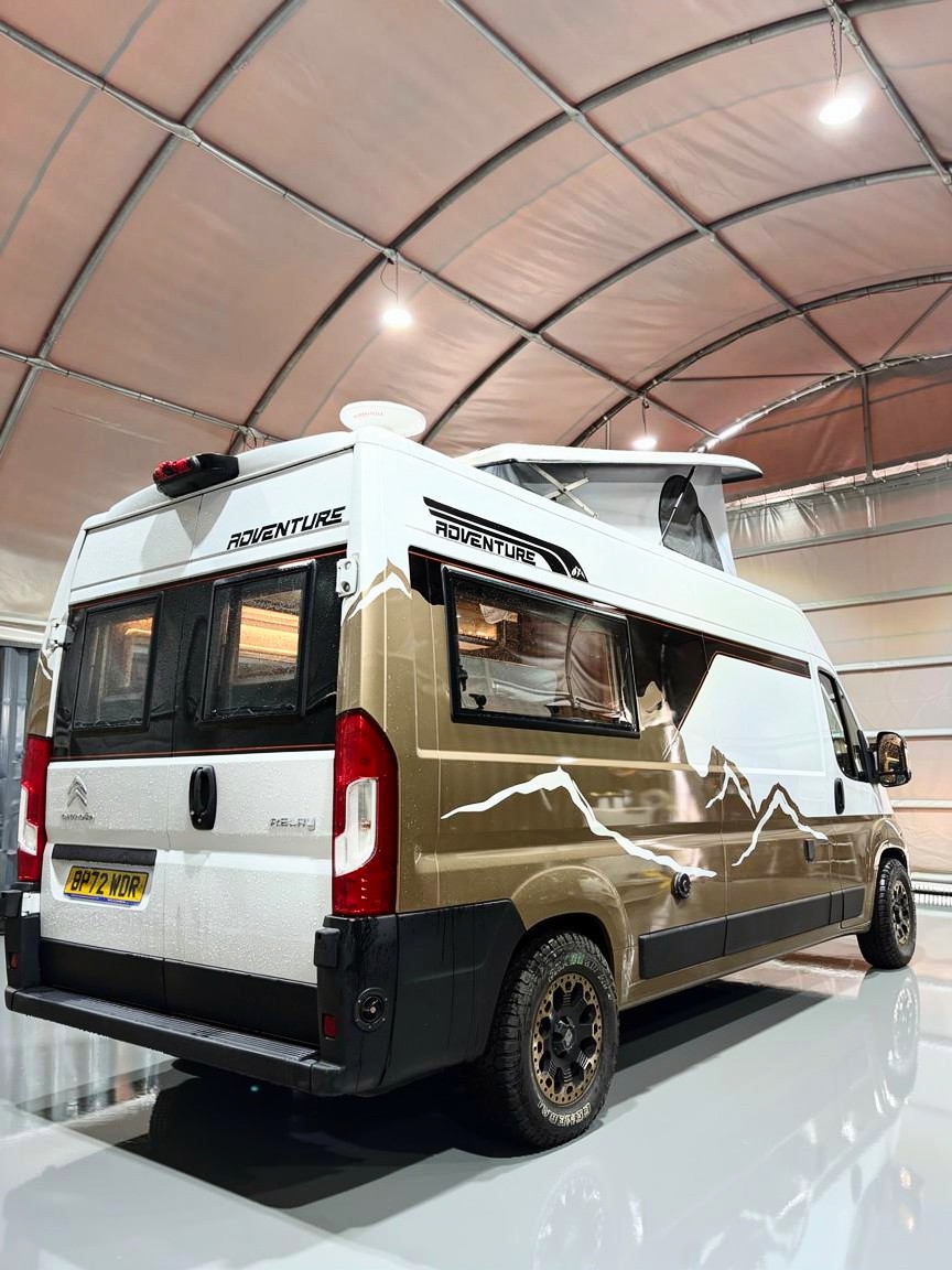 
								Citroen Relay Adventure full									