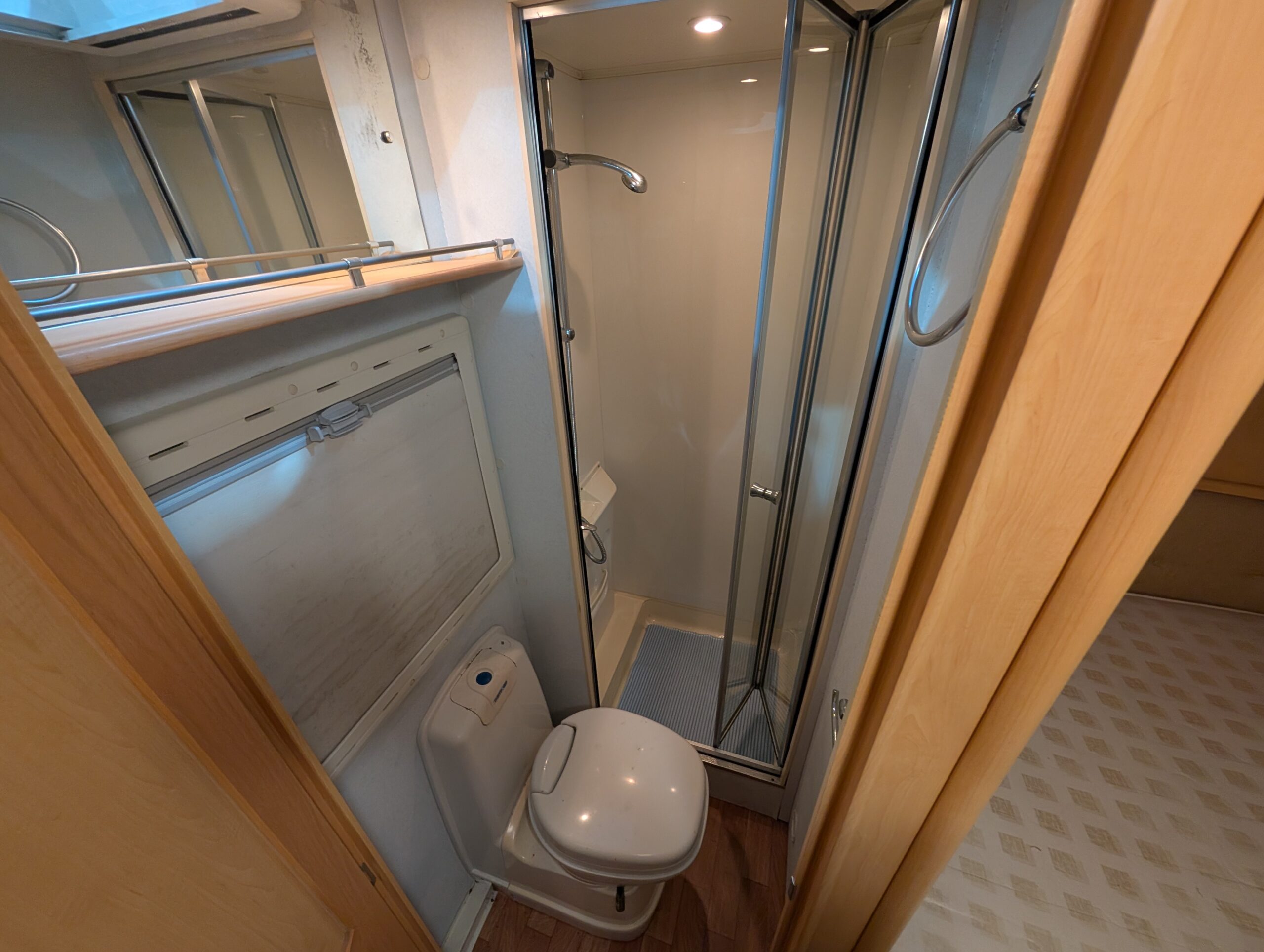 
								Elddis Odyssey 544 full									