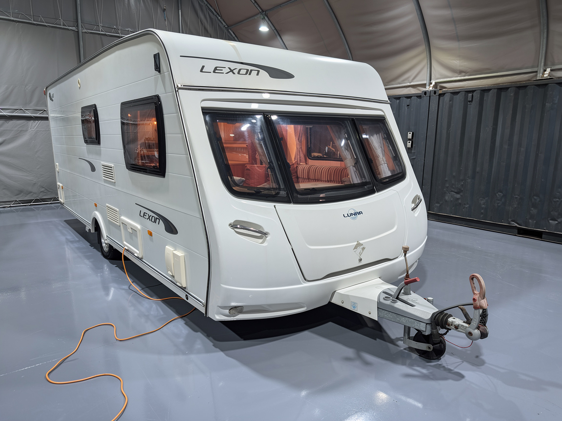 
								Lunar Lexon 530 full									