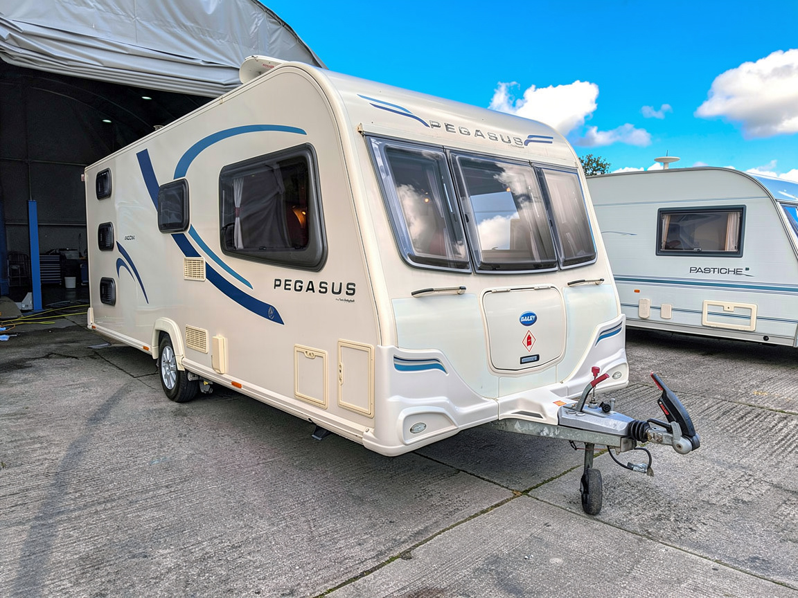 
								Bailey Pegasus Ancona full									