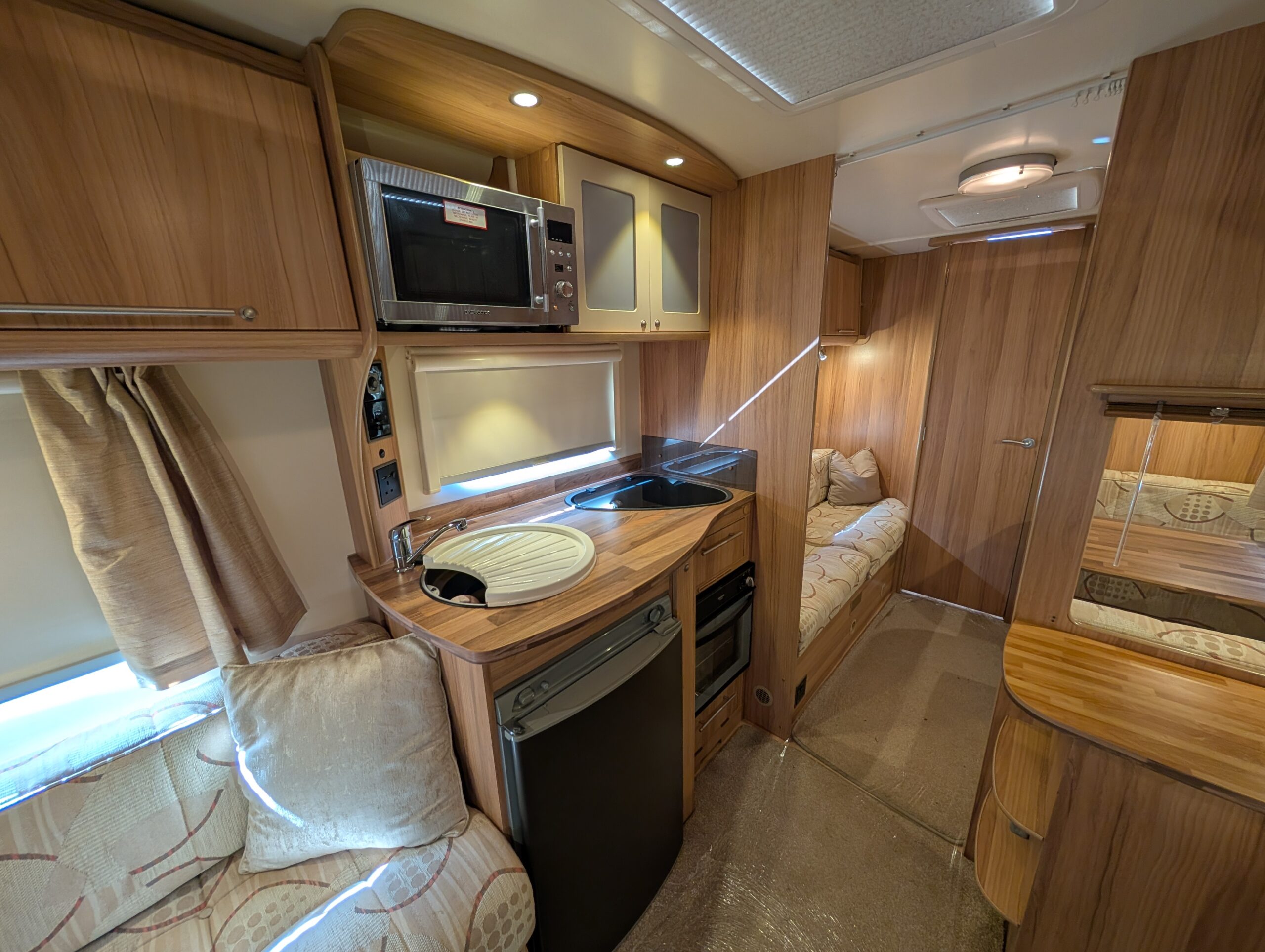 
								Bailey Orion 460-5 full									