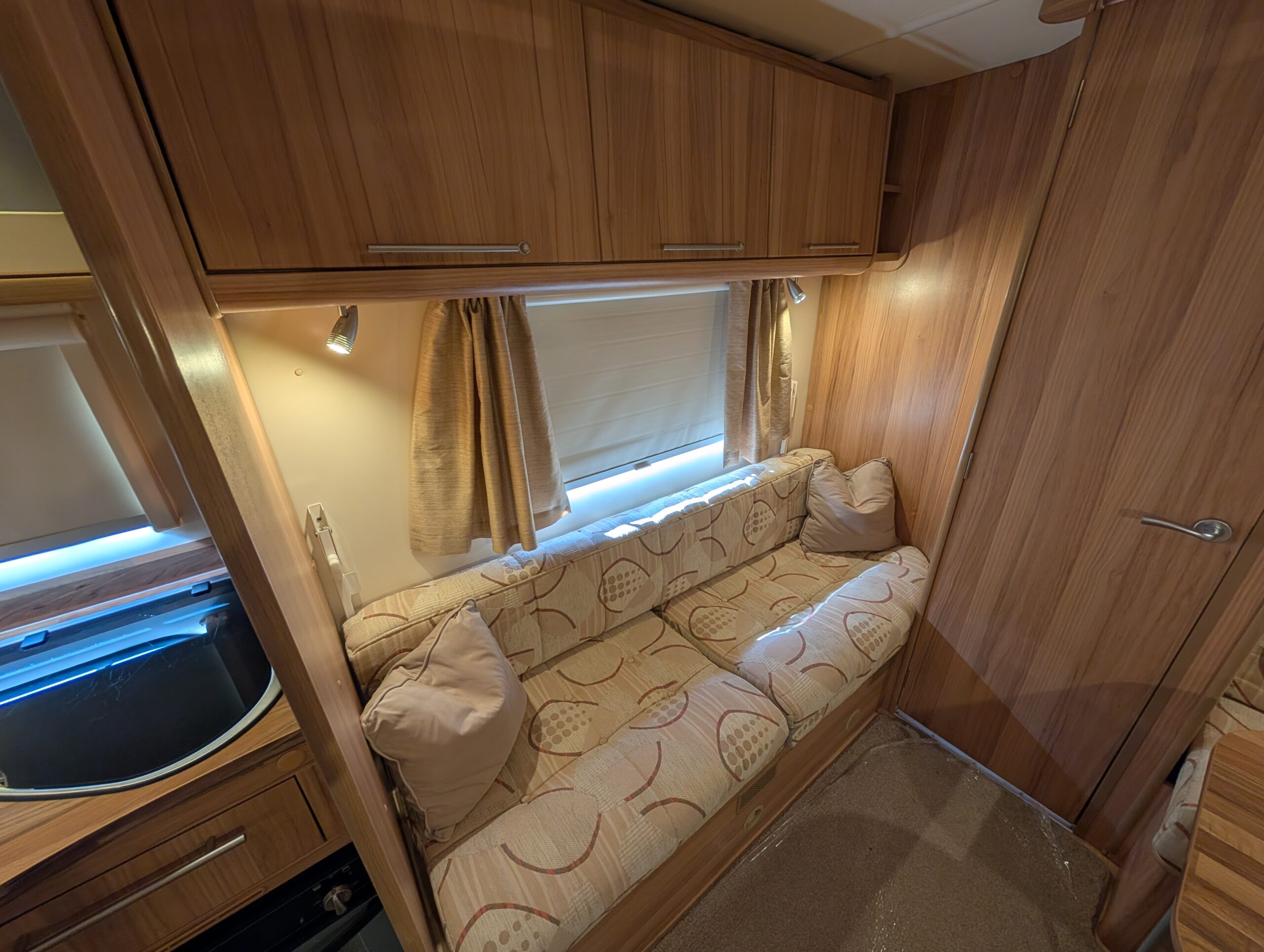 
								Bailey Orion 460-5 full									