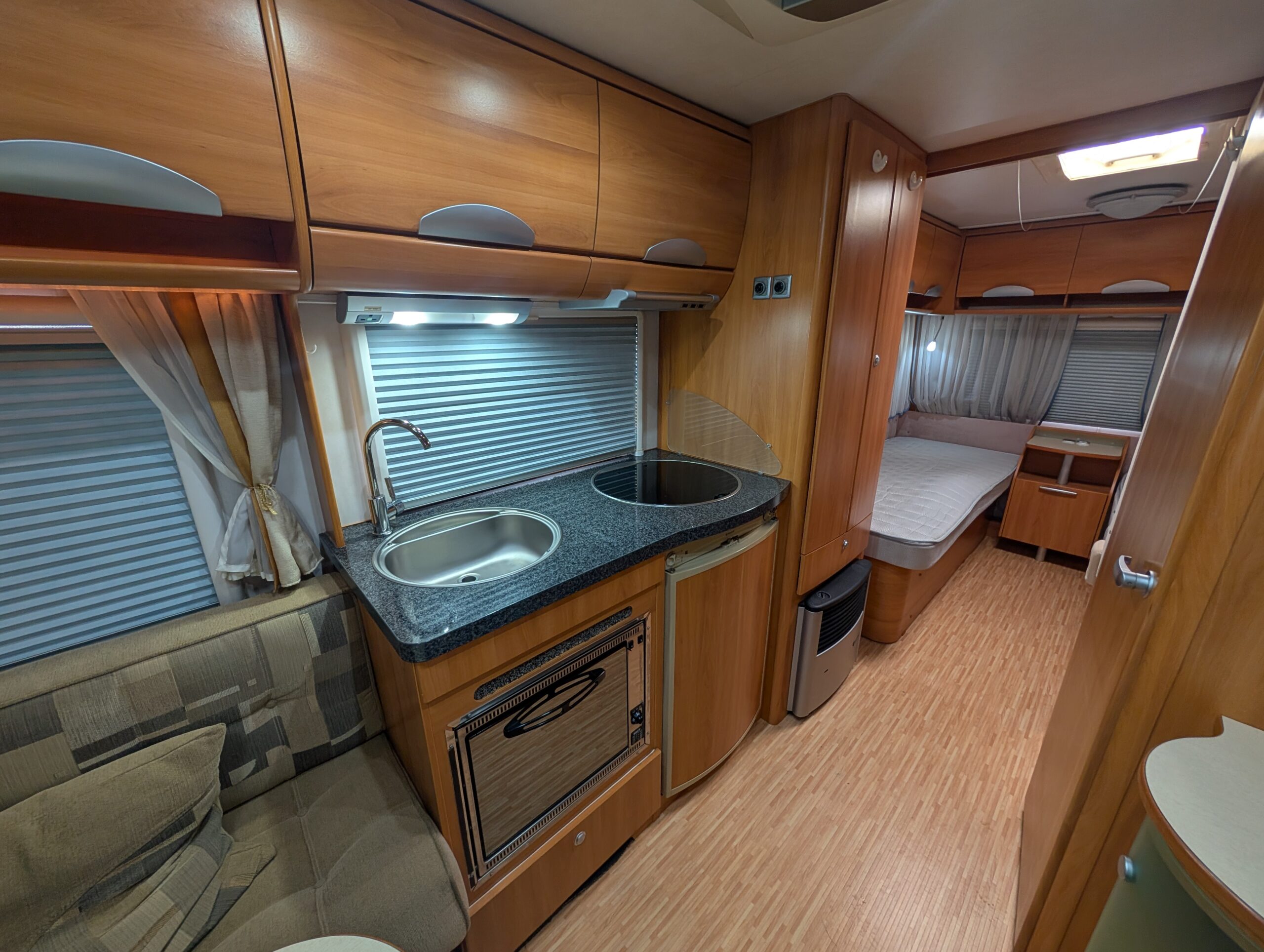 
								Hymer Nova full									
