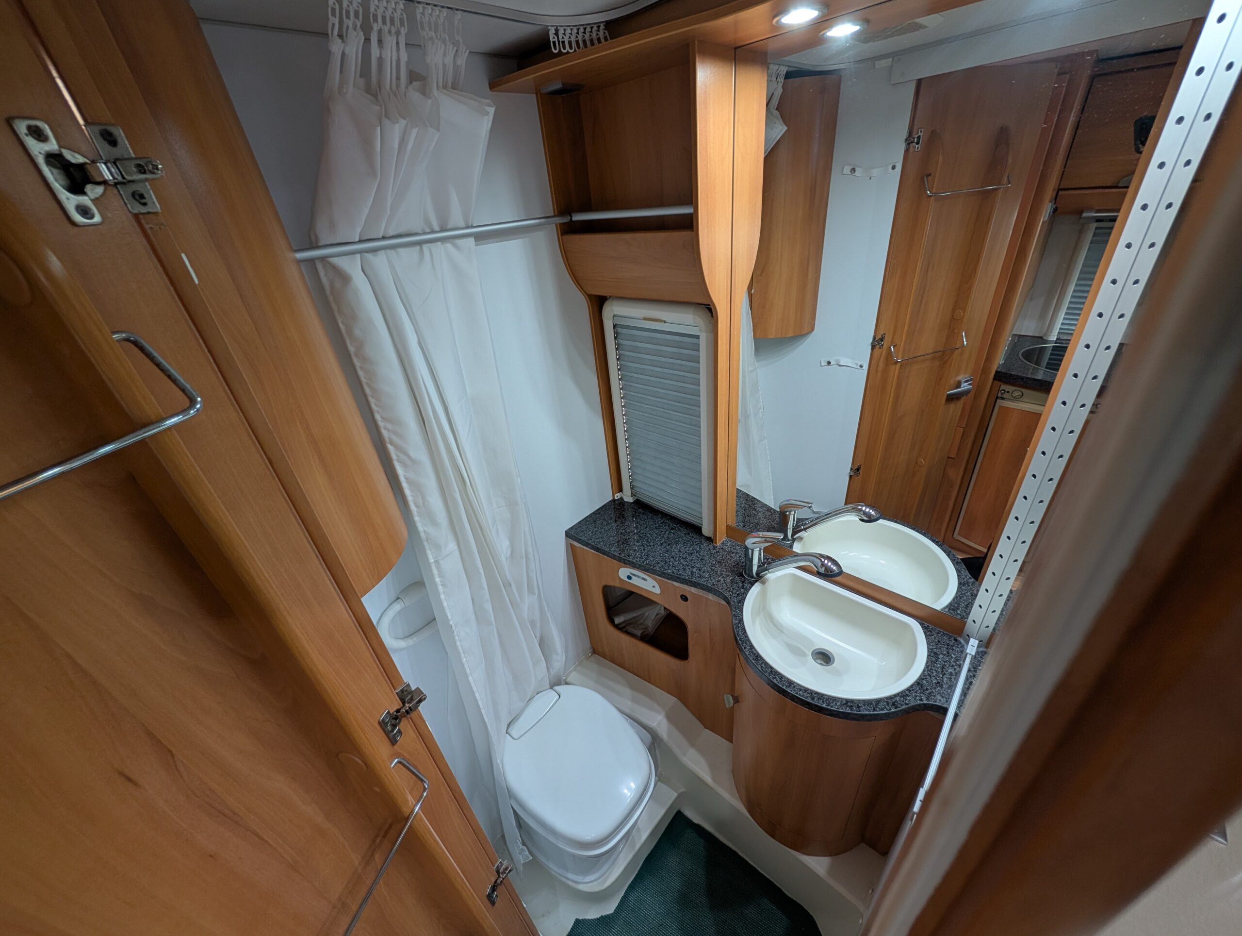 
								Hymer Nova full									