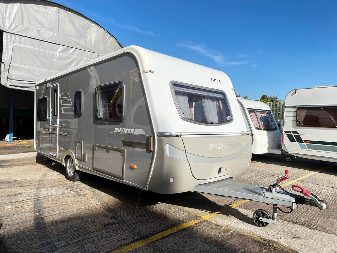 
								Hymer Nova full									