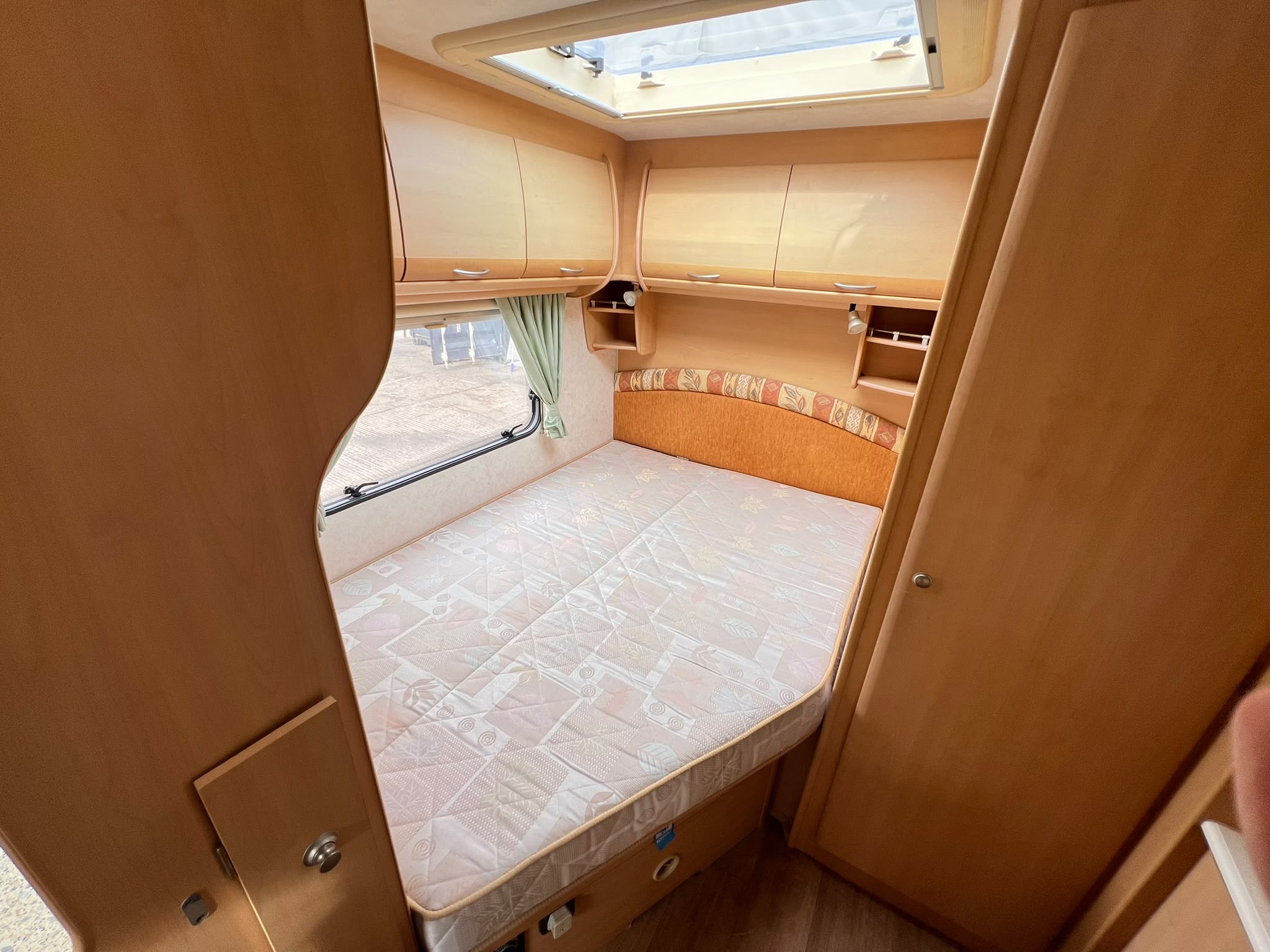 
								Coachman Amara 530-4 full									