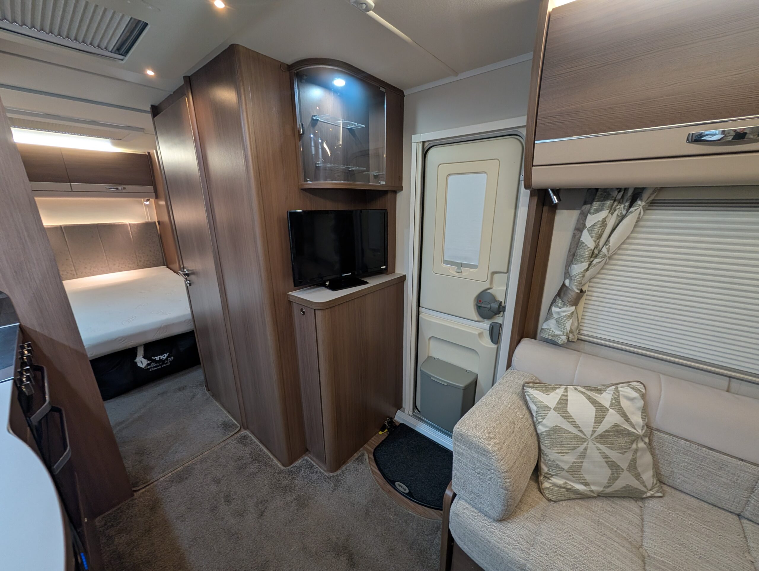 
								Elddis Affinity 550 full									