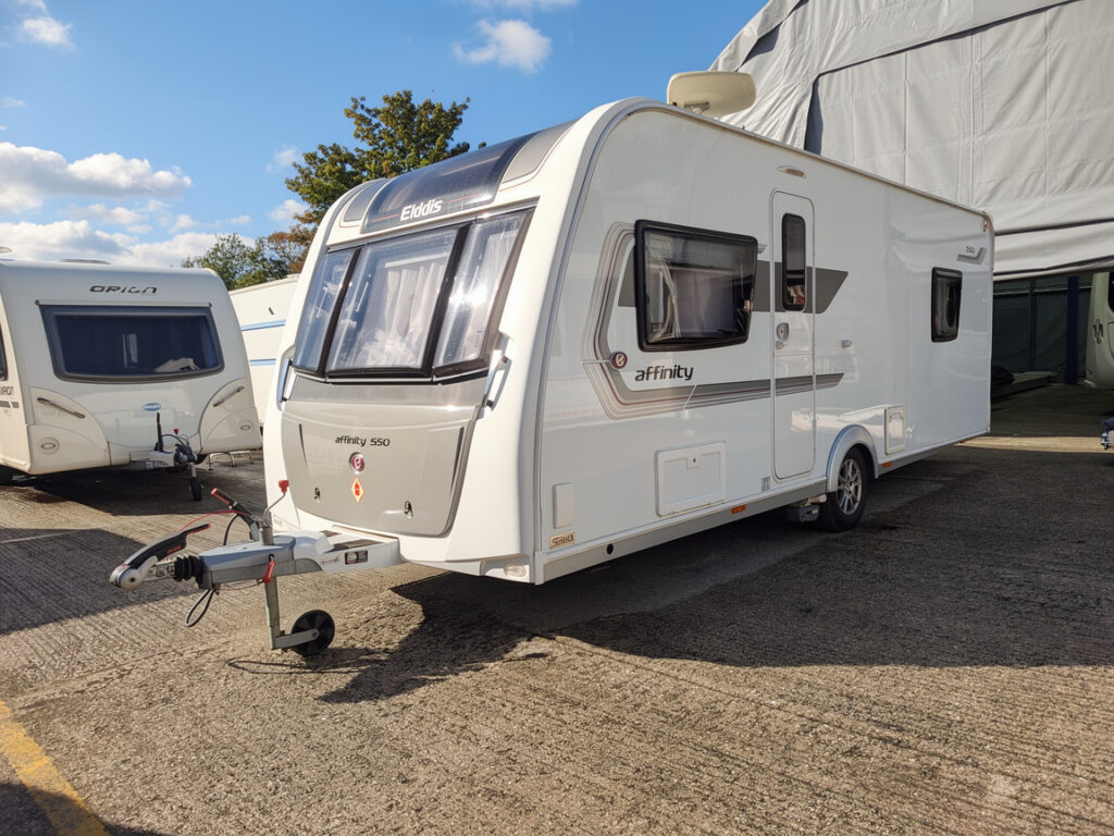 Elddis Affinity 550